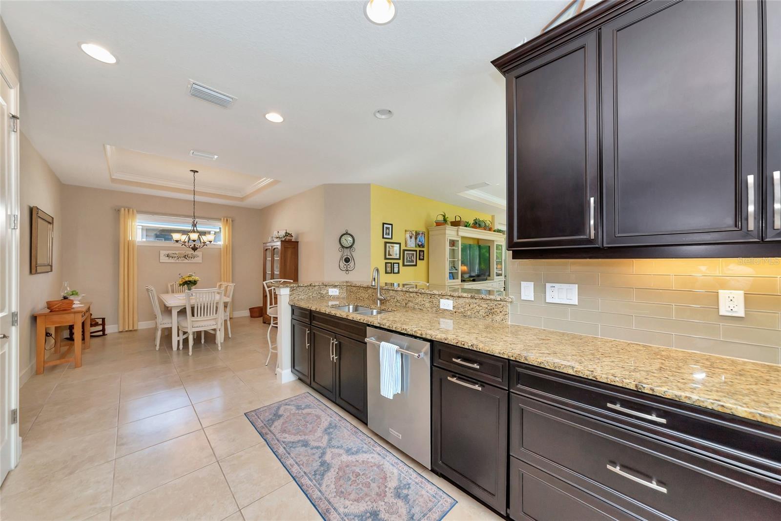 10441 HIGHLAND PARK PL