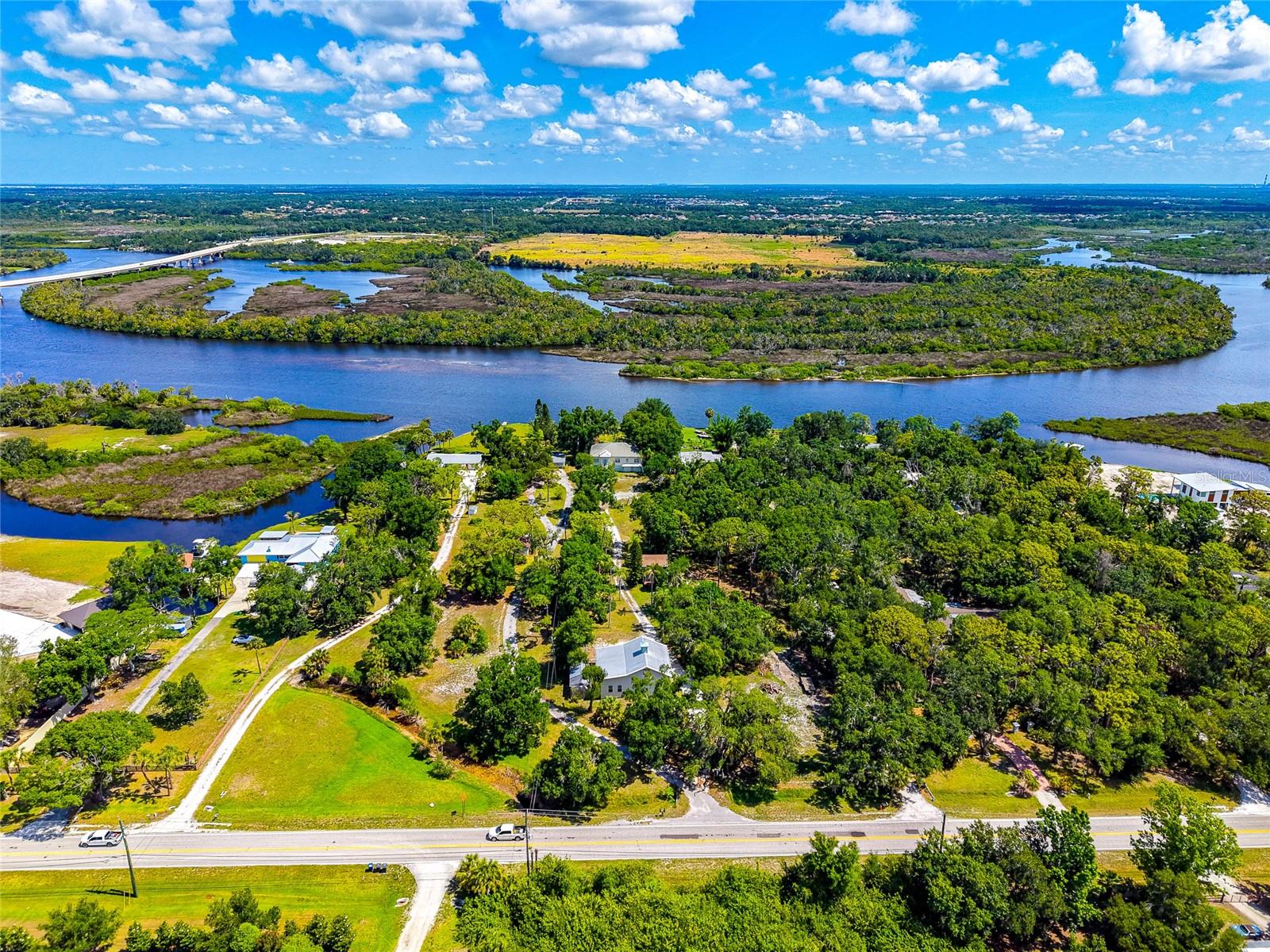 11903 UPPER MANATEE RIVER RD