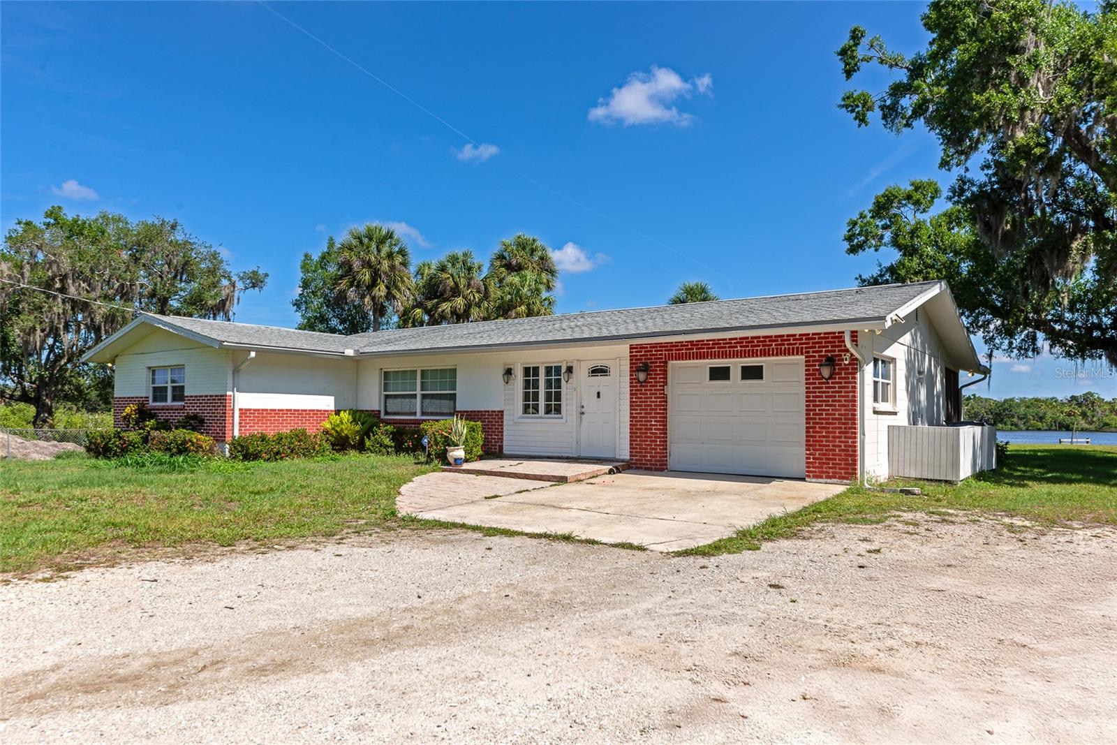 11903 UPPER MANATEE RIVER RD