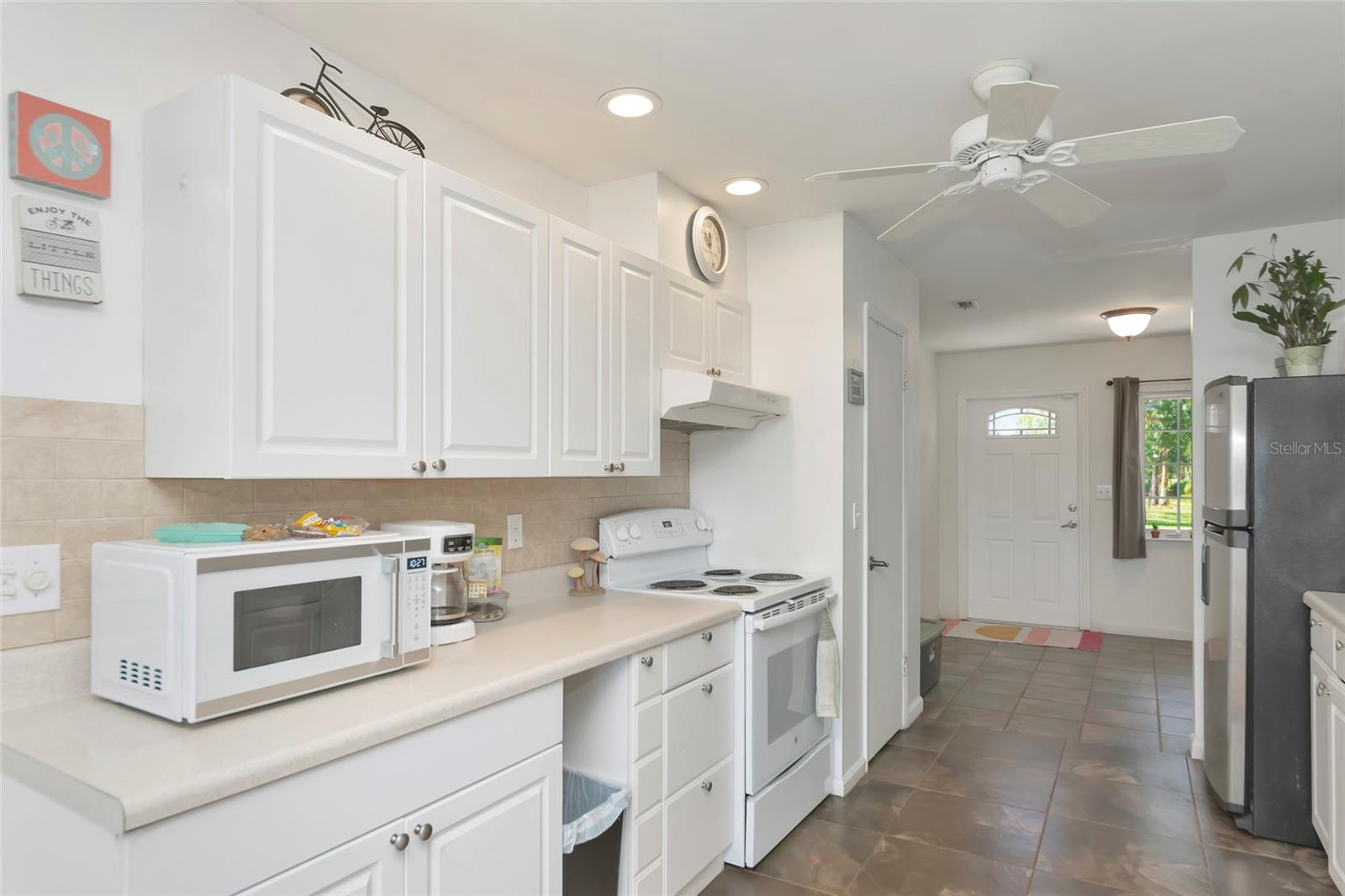 11903 UPPER MANATEE RIVER RD