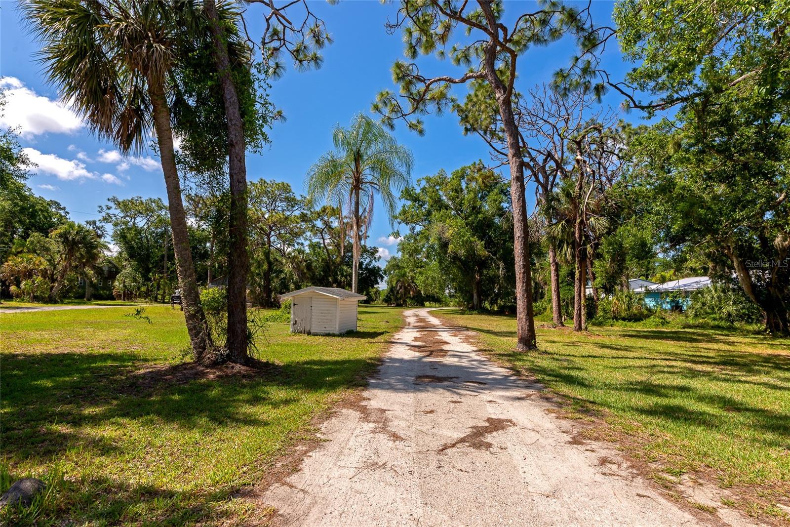 11903 UPPER MANATEE RIVER RD