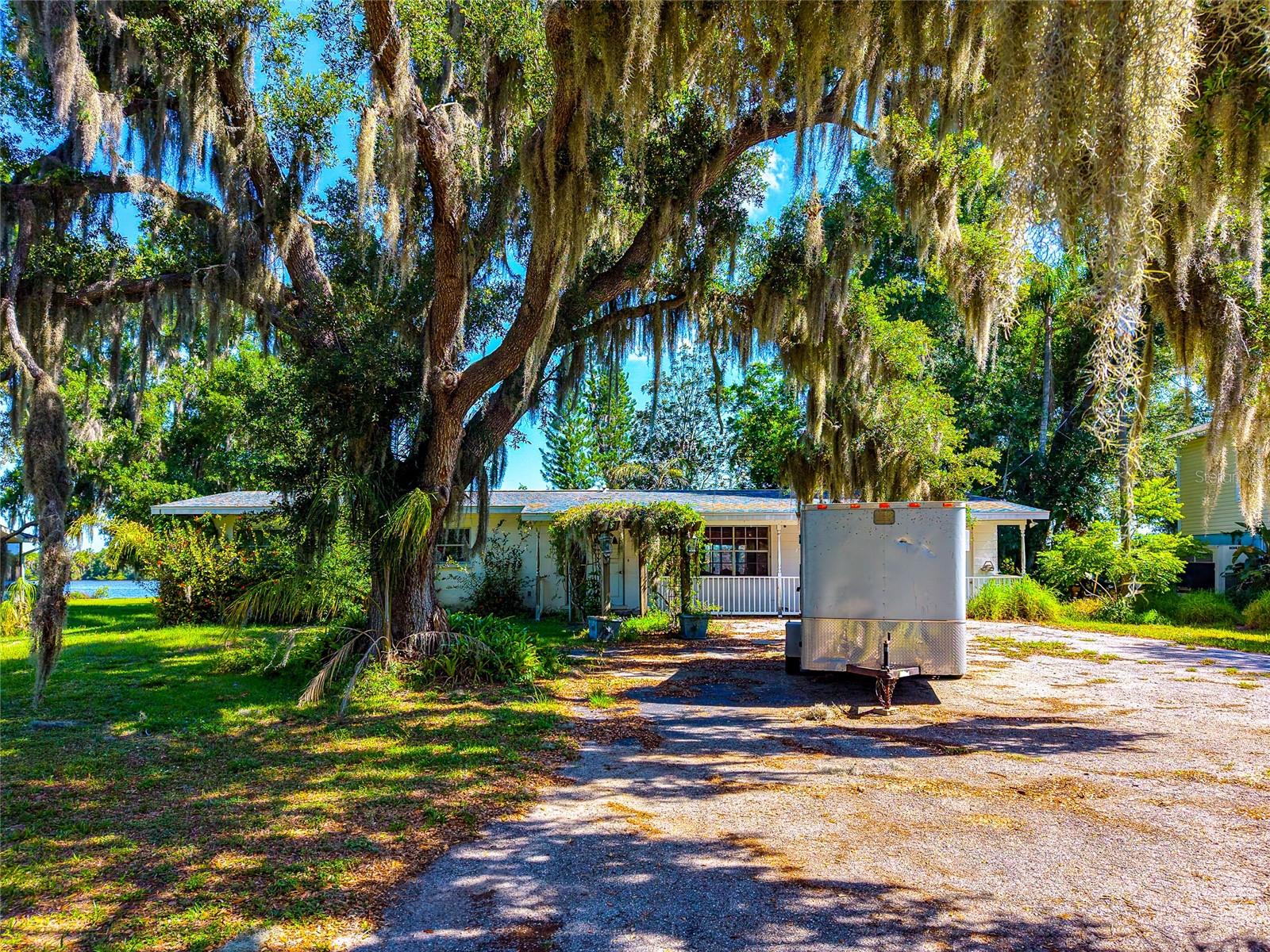 11903 UPPER MANATEE RIVER RD