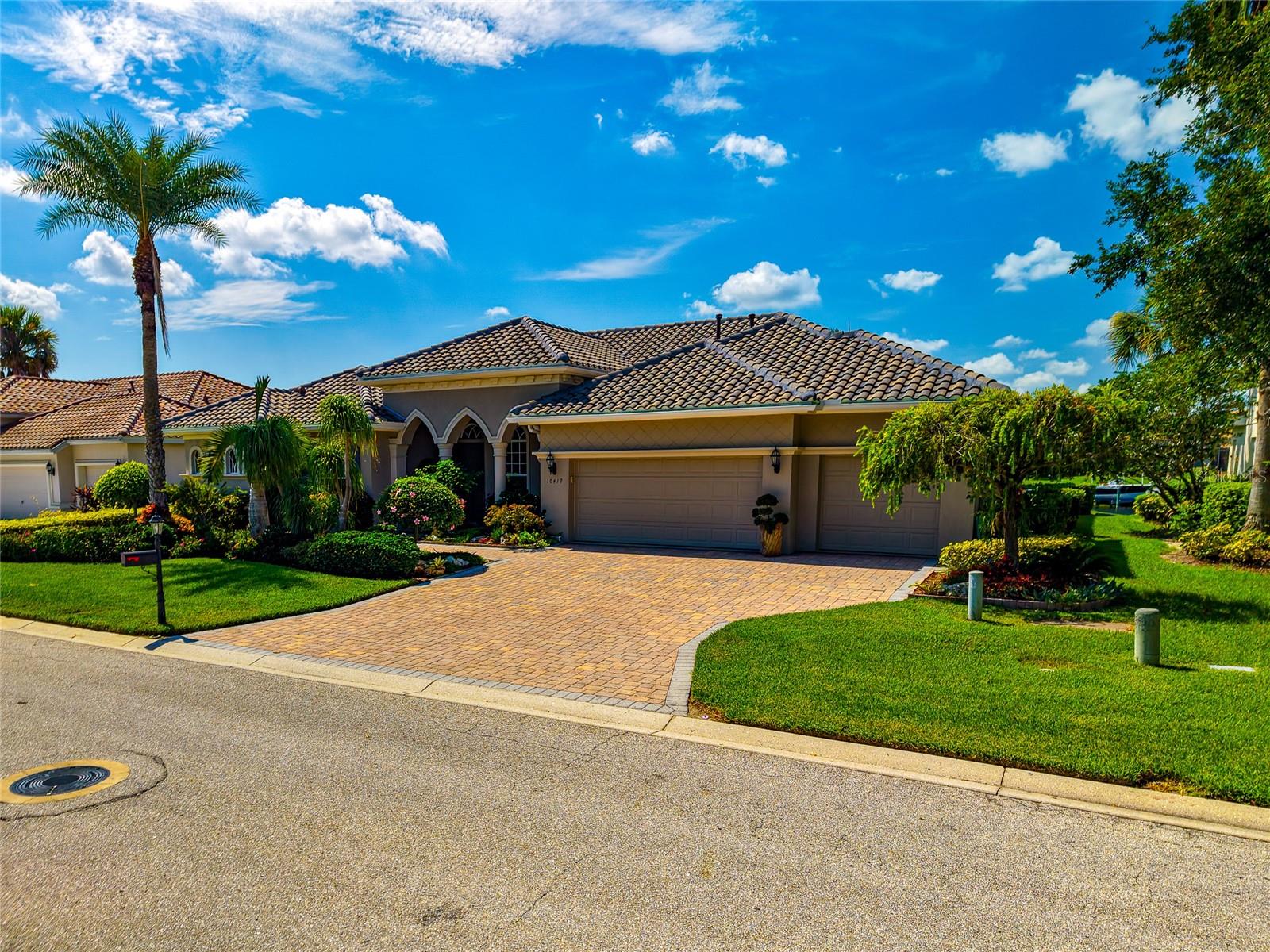 10412 WINDING STREAM WAY