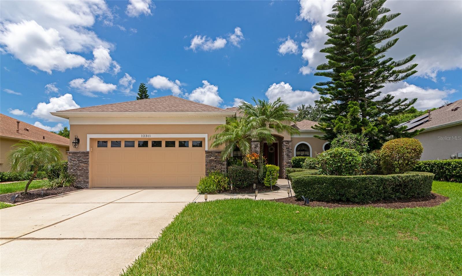 12311 LAVENDER LOOP