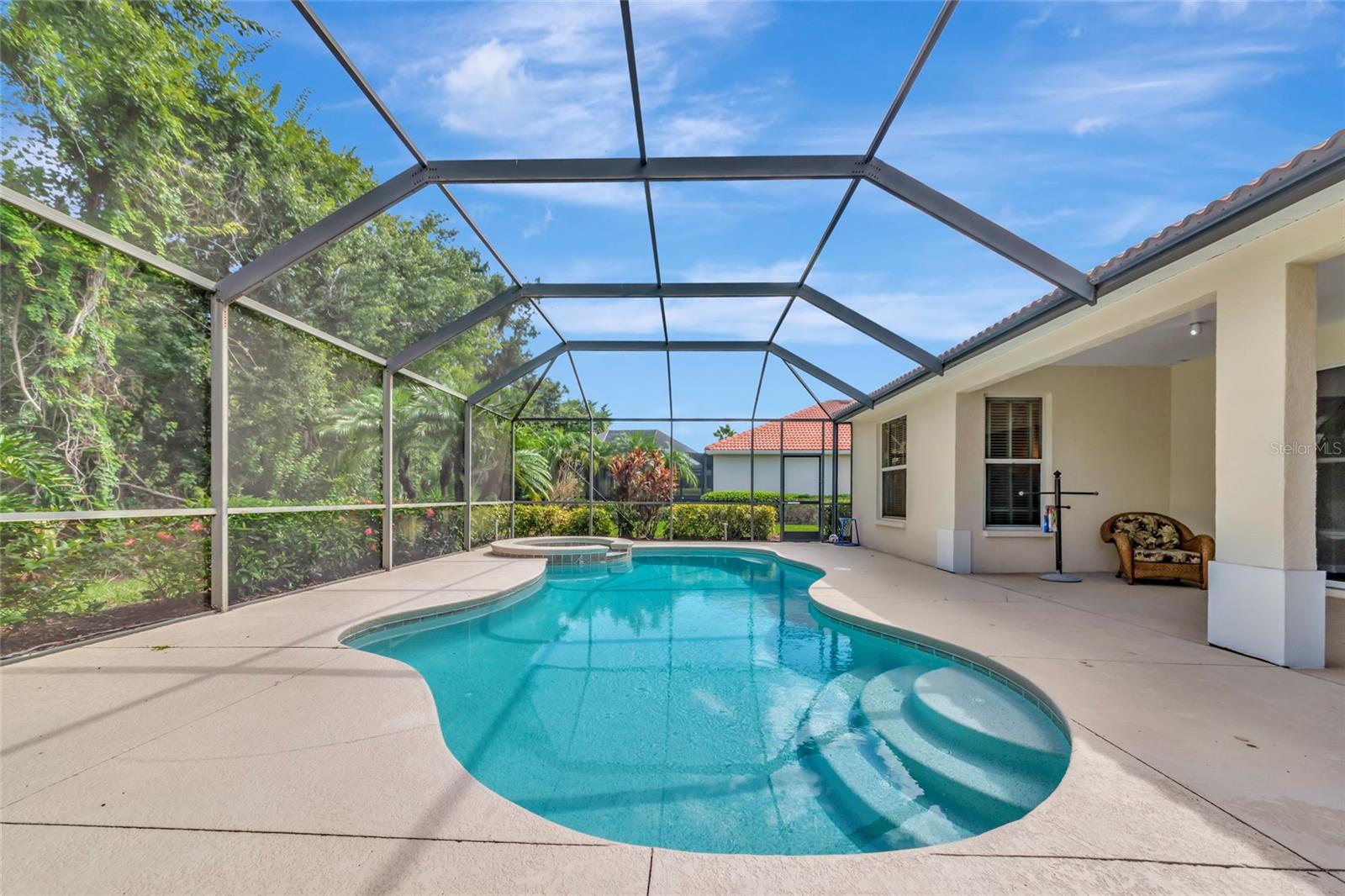 706 MISTY POND CT