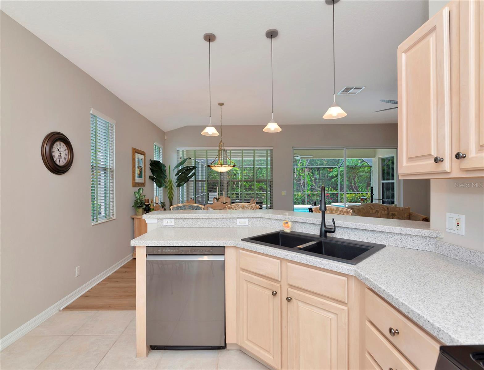 706 MISTY POND CT