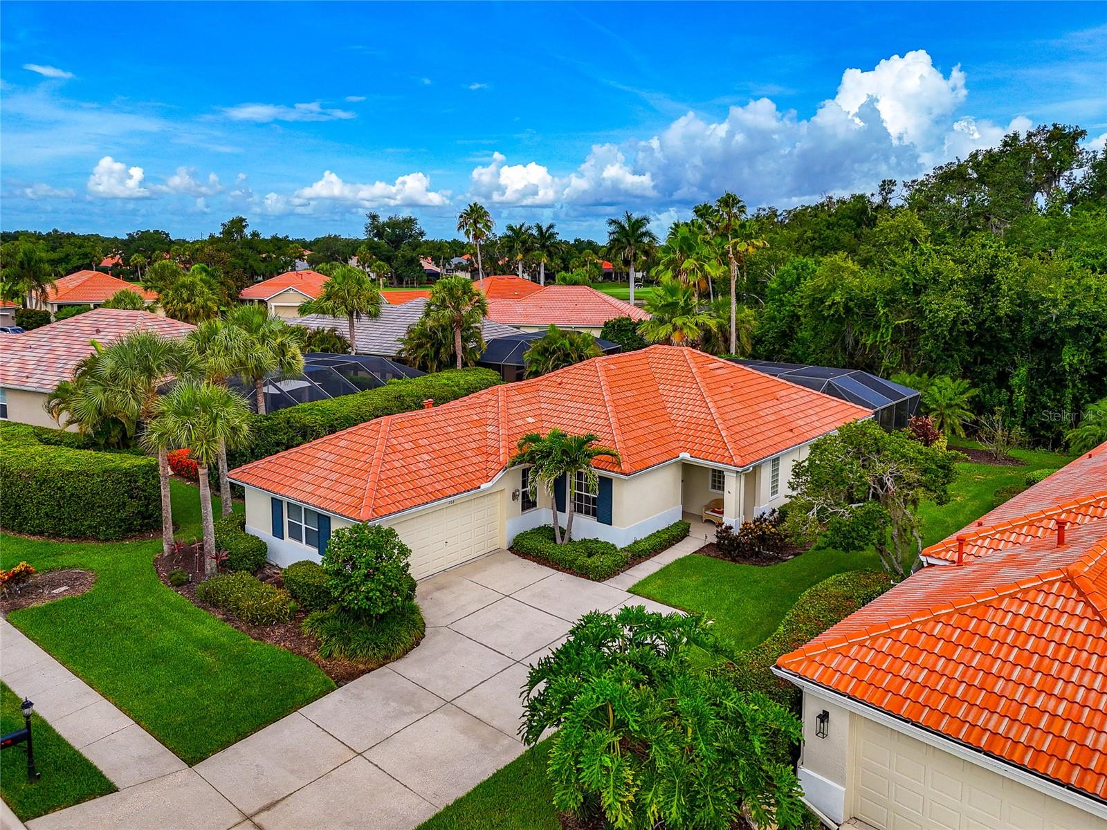 706 MISTY POND CT