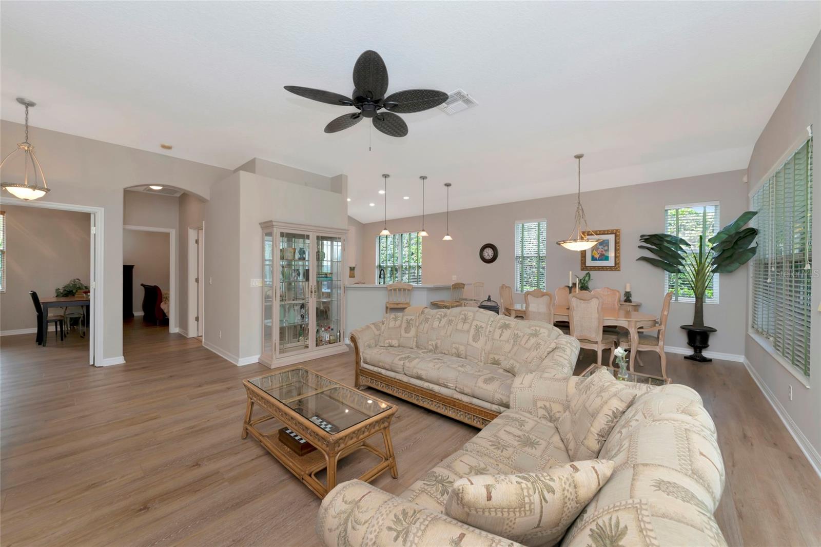 706 MISTY POND CT