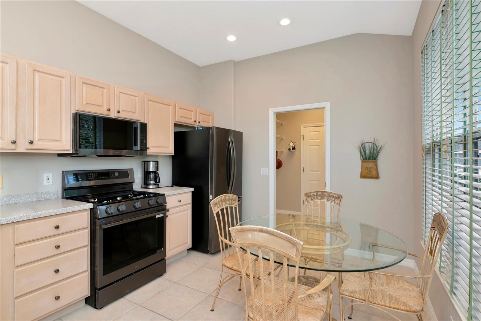 706 MISTY POND CT
