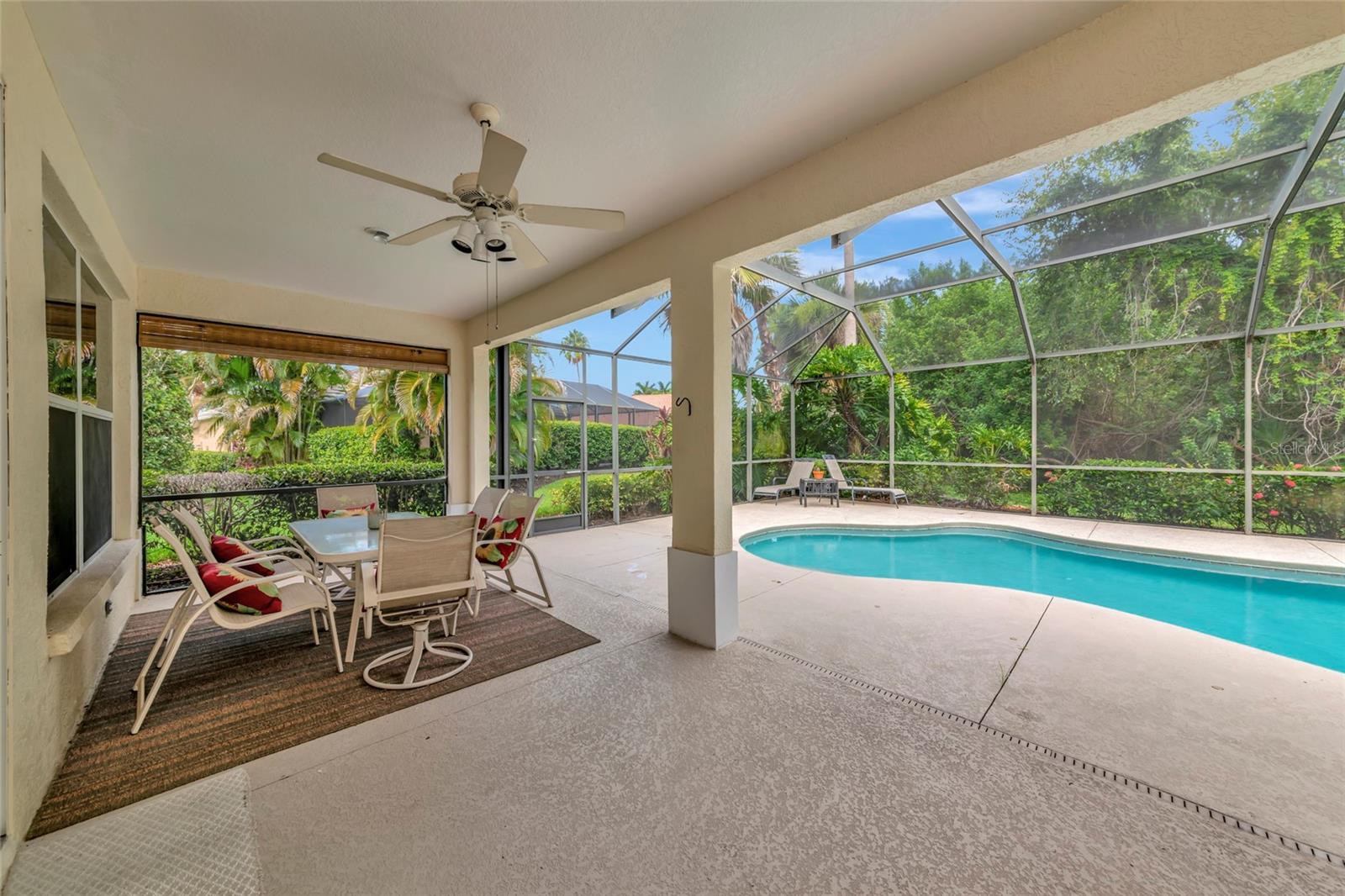 706 MISTY POND CT