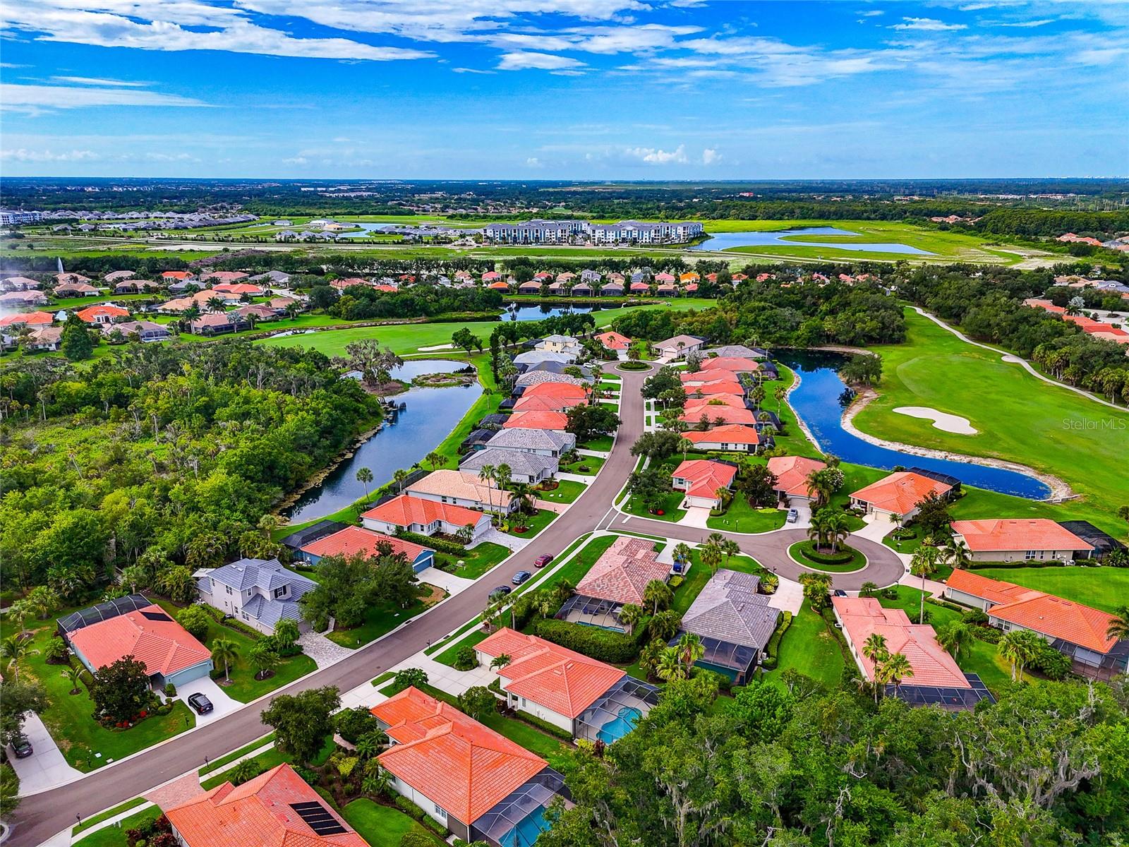 706 MISTY POND CT
