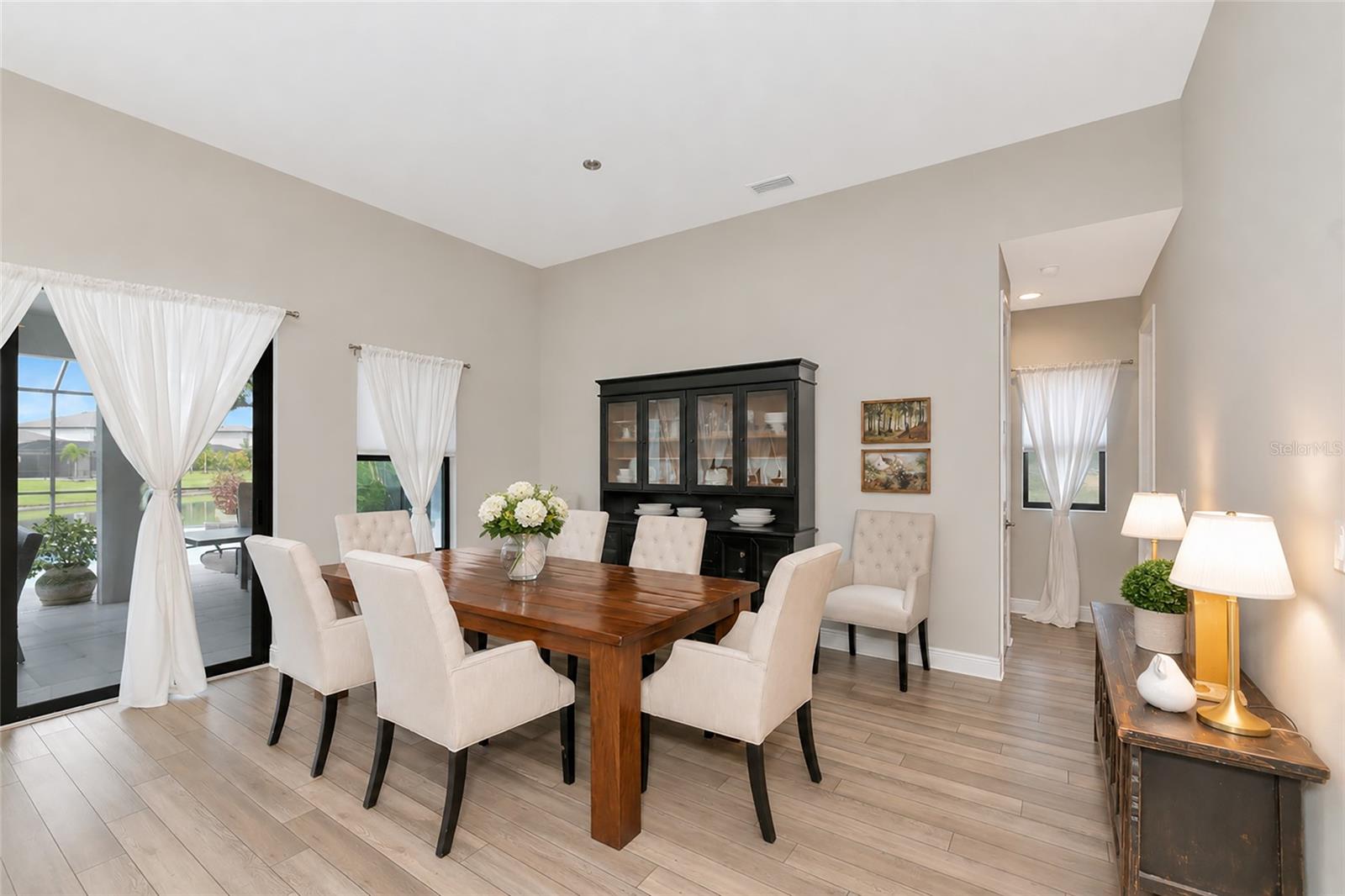 9211 ISABELLA CIR