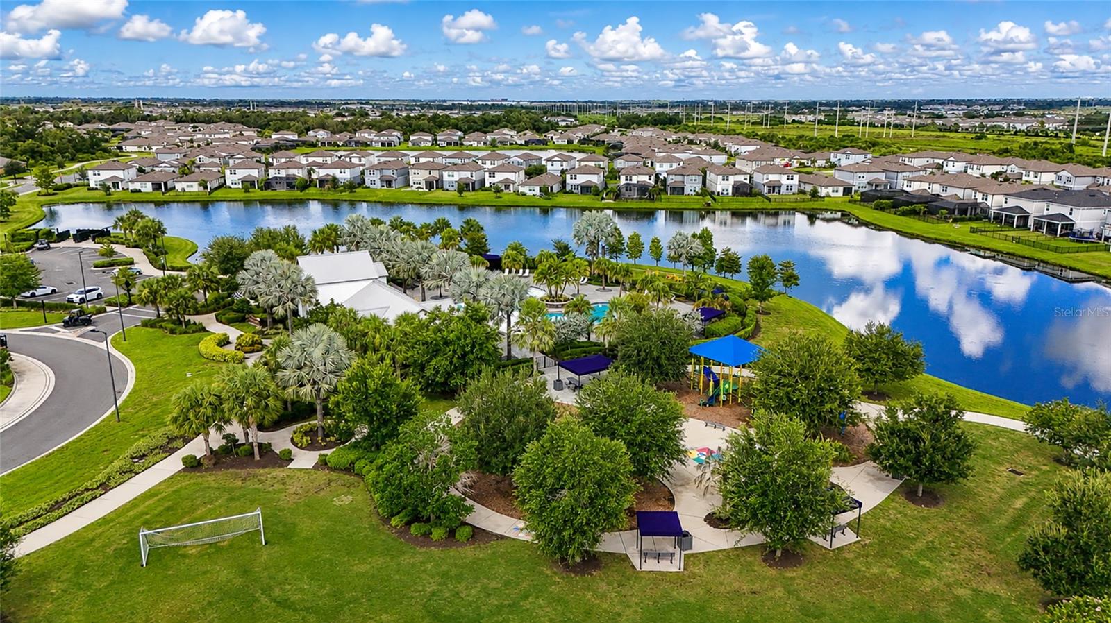 9211 ISABELLA CIR