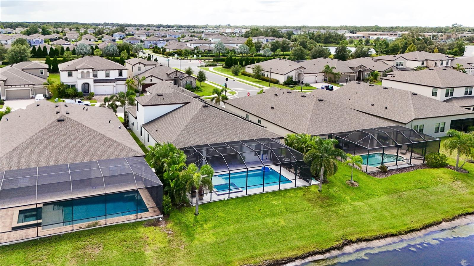 9211 ISABELLA CIR
