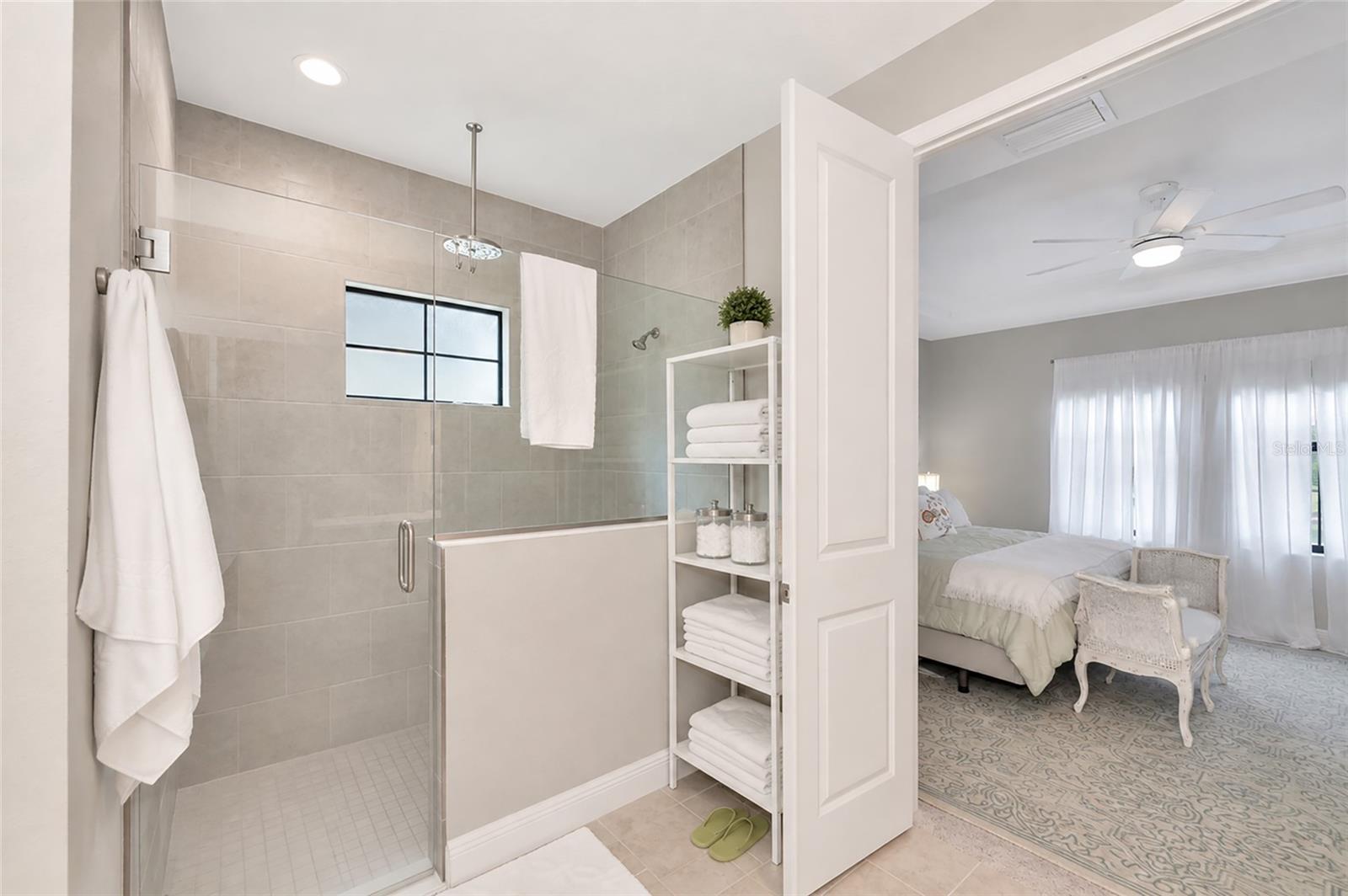 9211 ISABELLA CIR