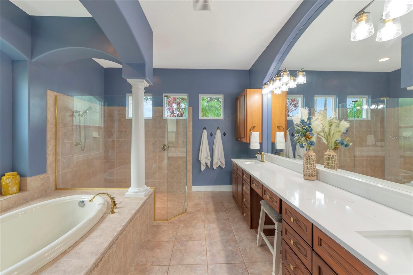 817 MARITIME CT