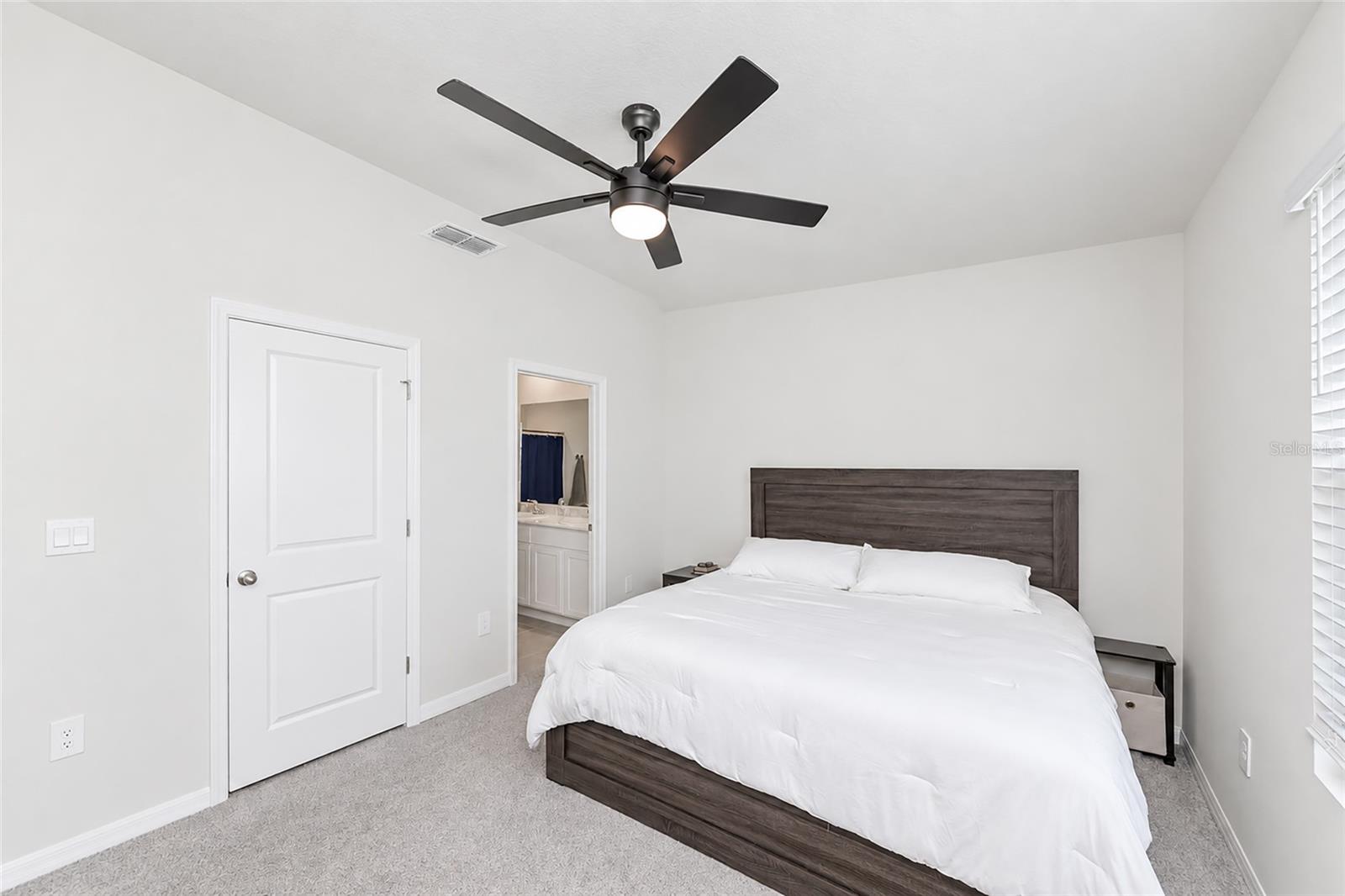 17645 CRESCENT MOON LOOP