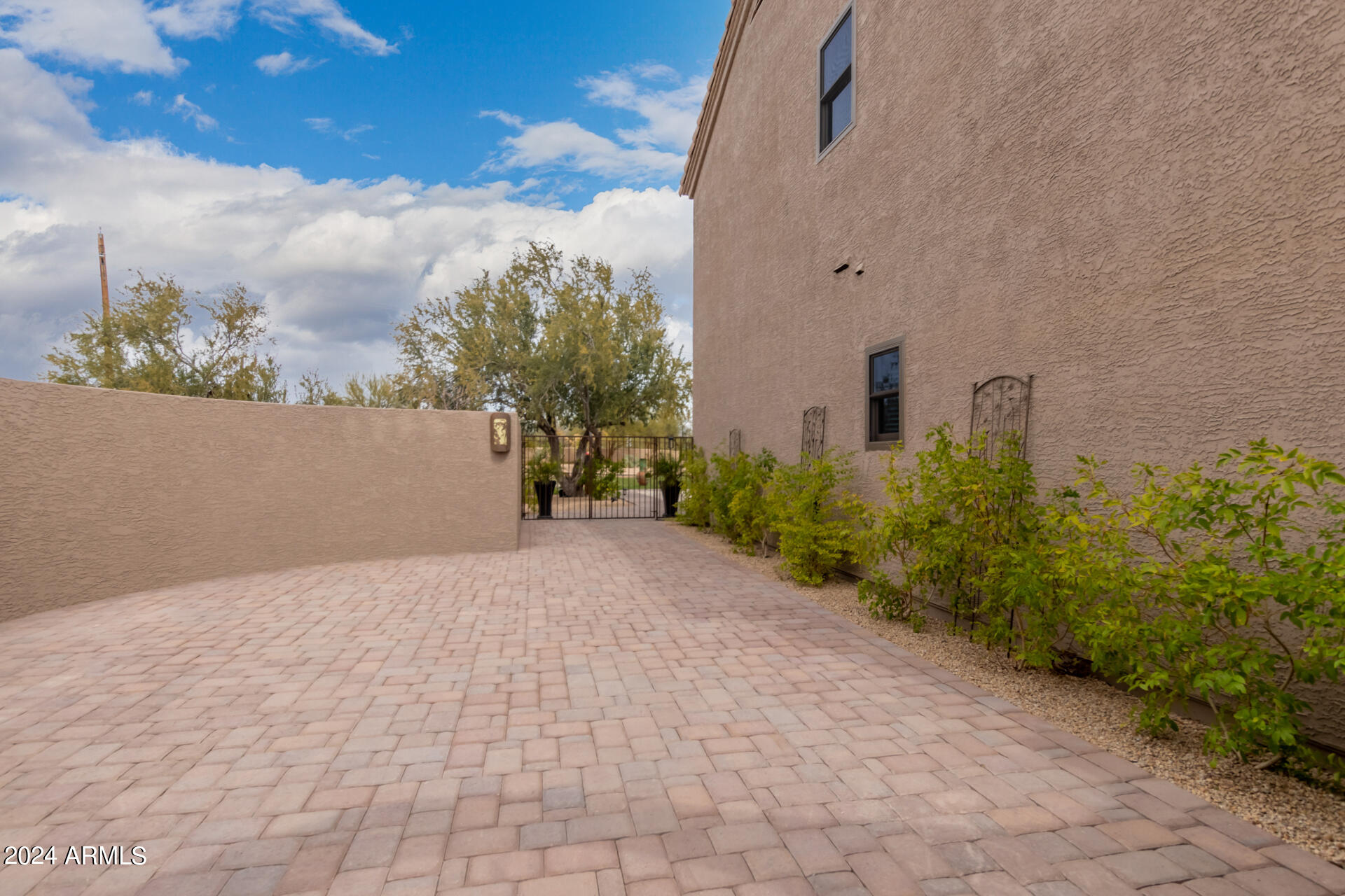 26595 N 86TH Street