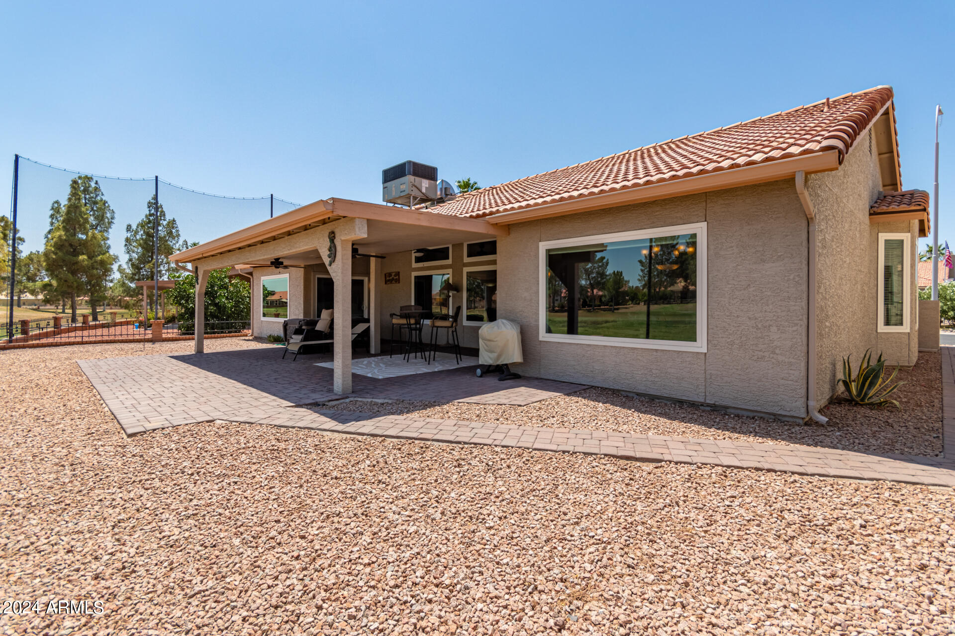 1561 E Bellerive Court