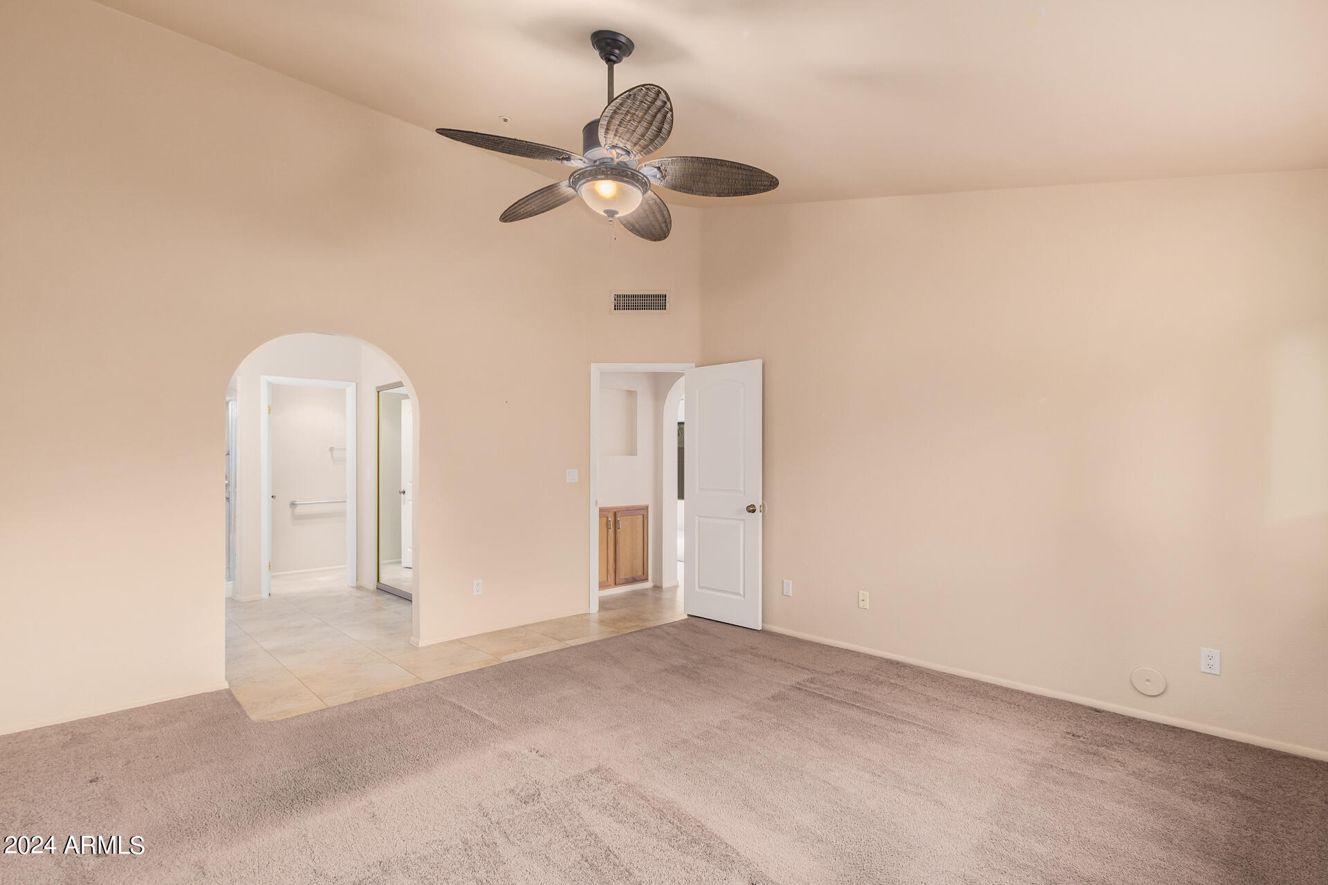 9231 E CAMINO DEL SANTO