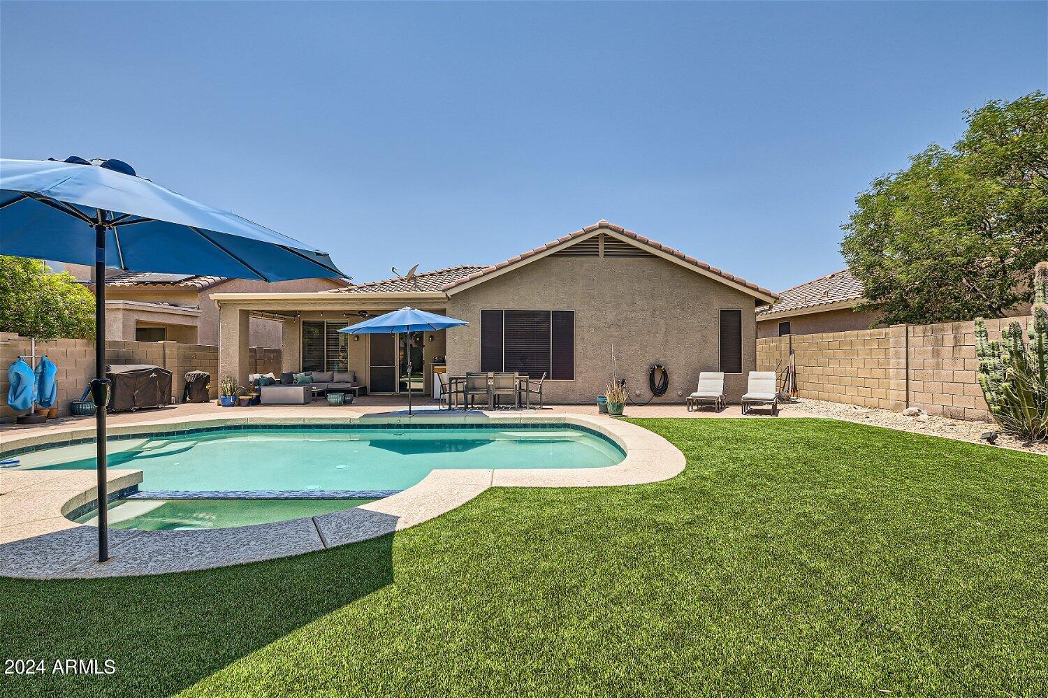 39521 N LAUREL VALLEY Court