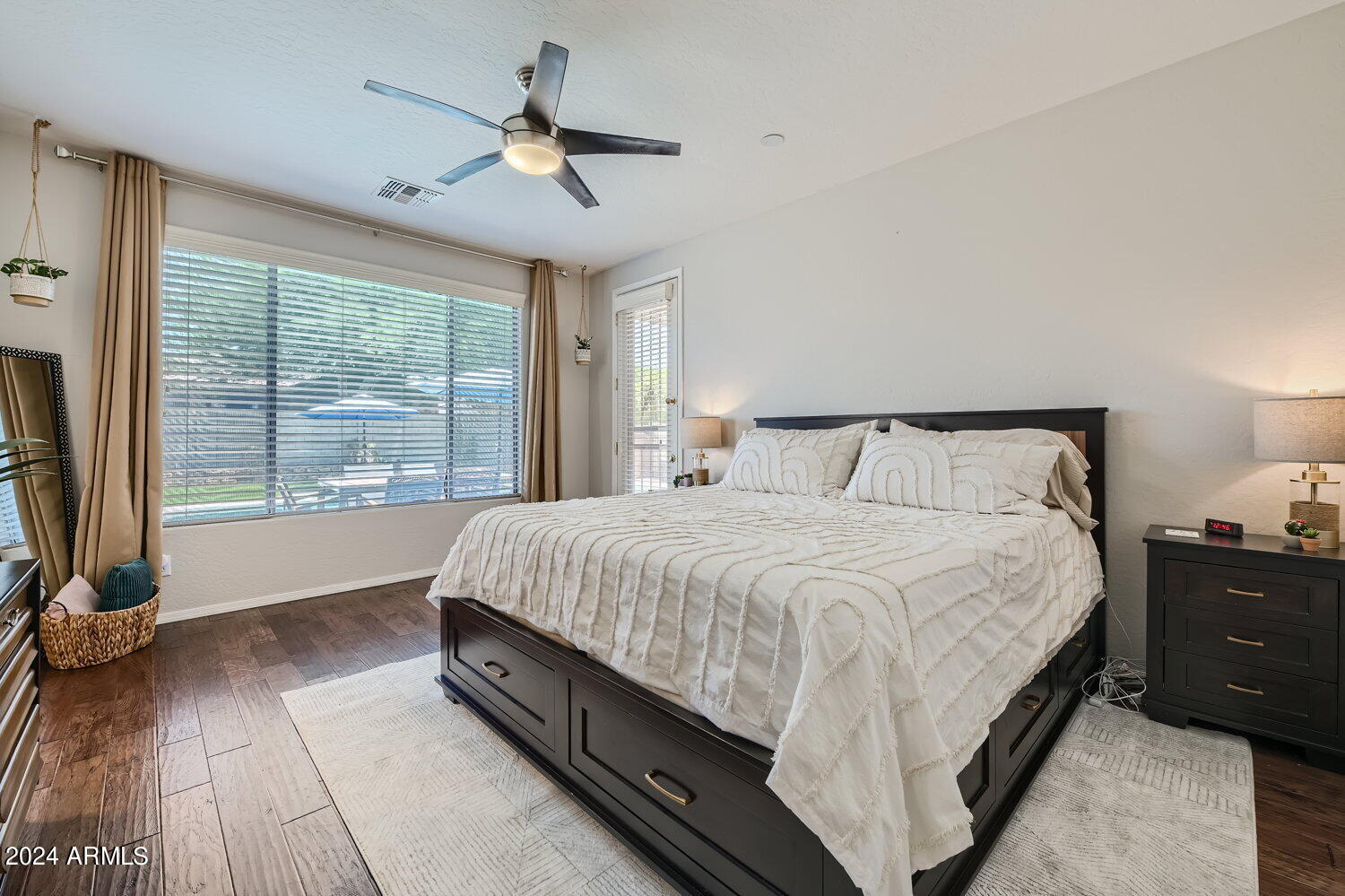 39521 N LAUREL VALLEY Court