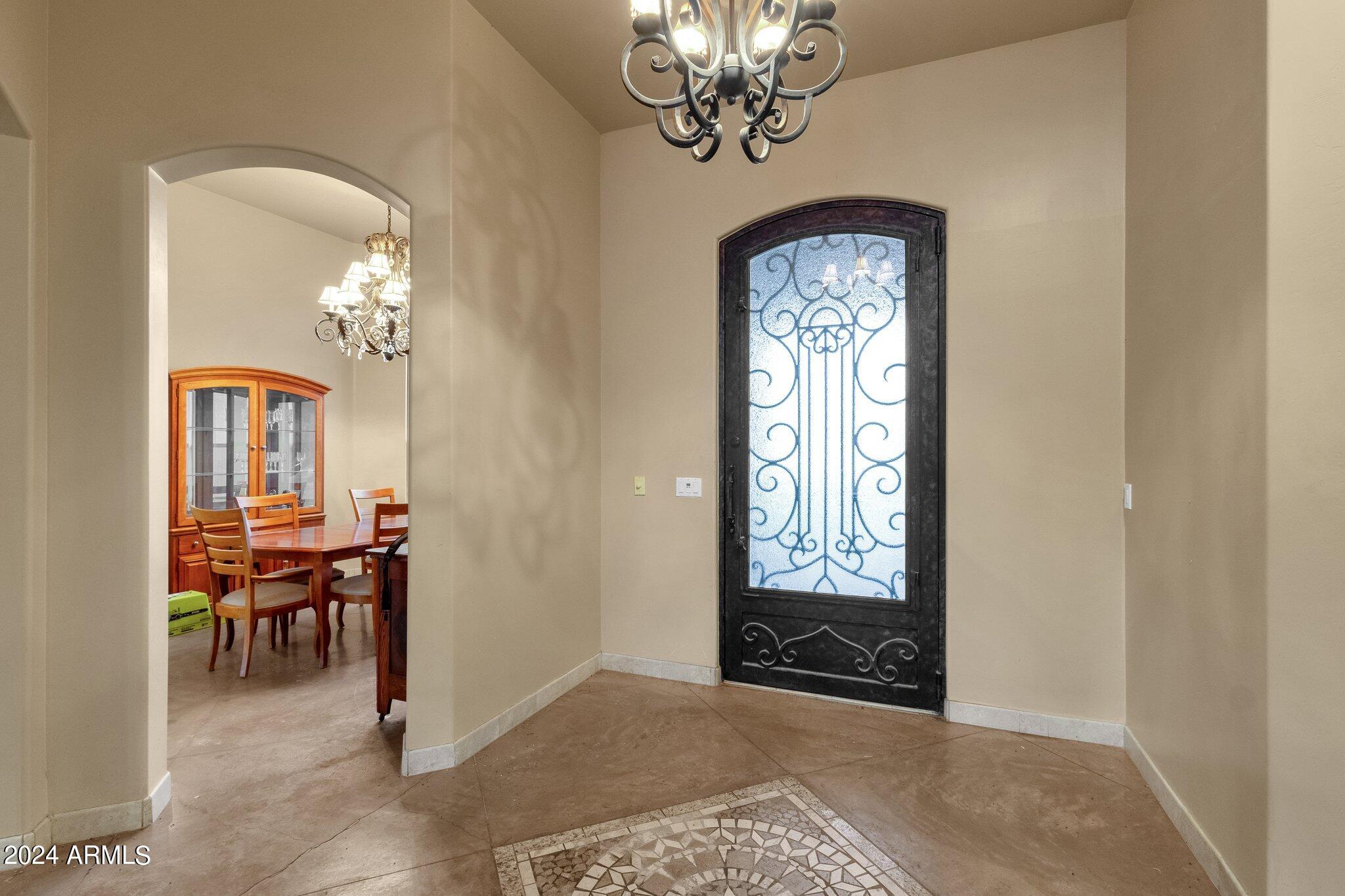 2138 E TIFFANY Court