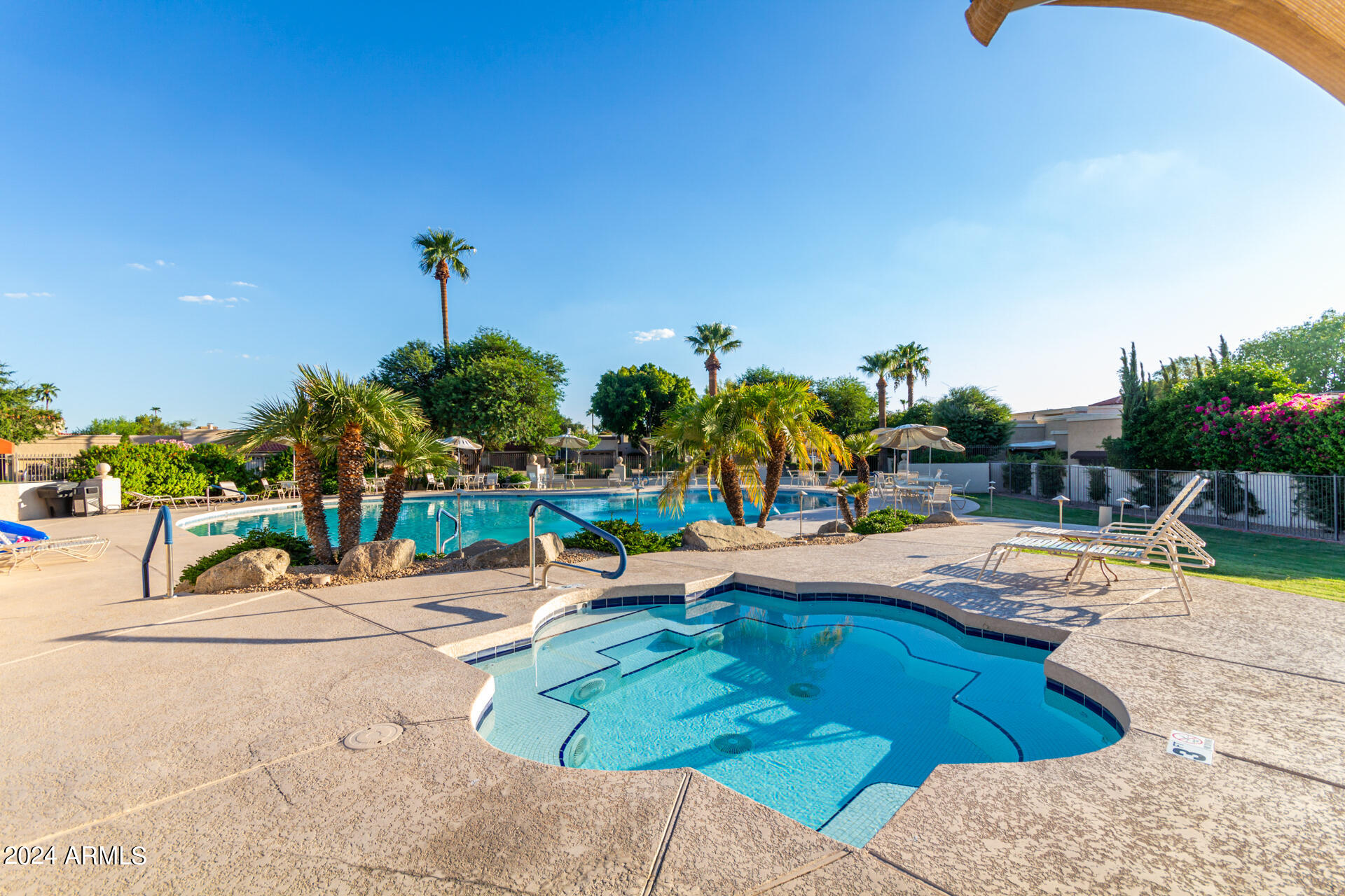 10503 E FANFOL Lane