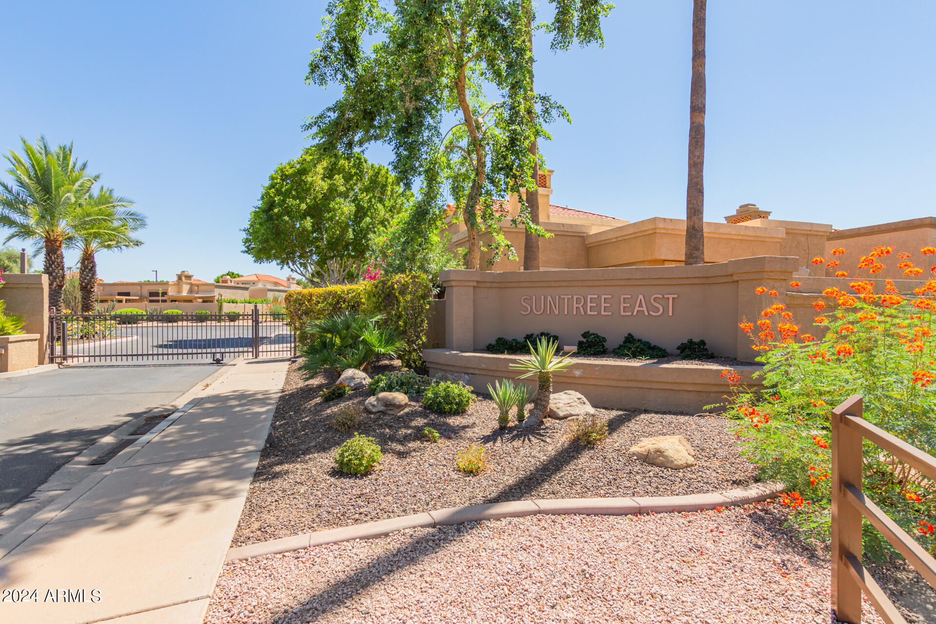 10503 E FANFOL Lane