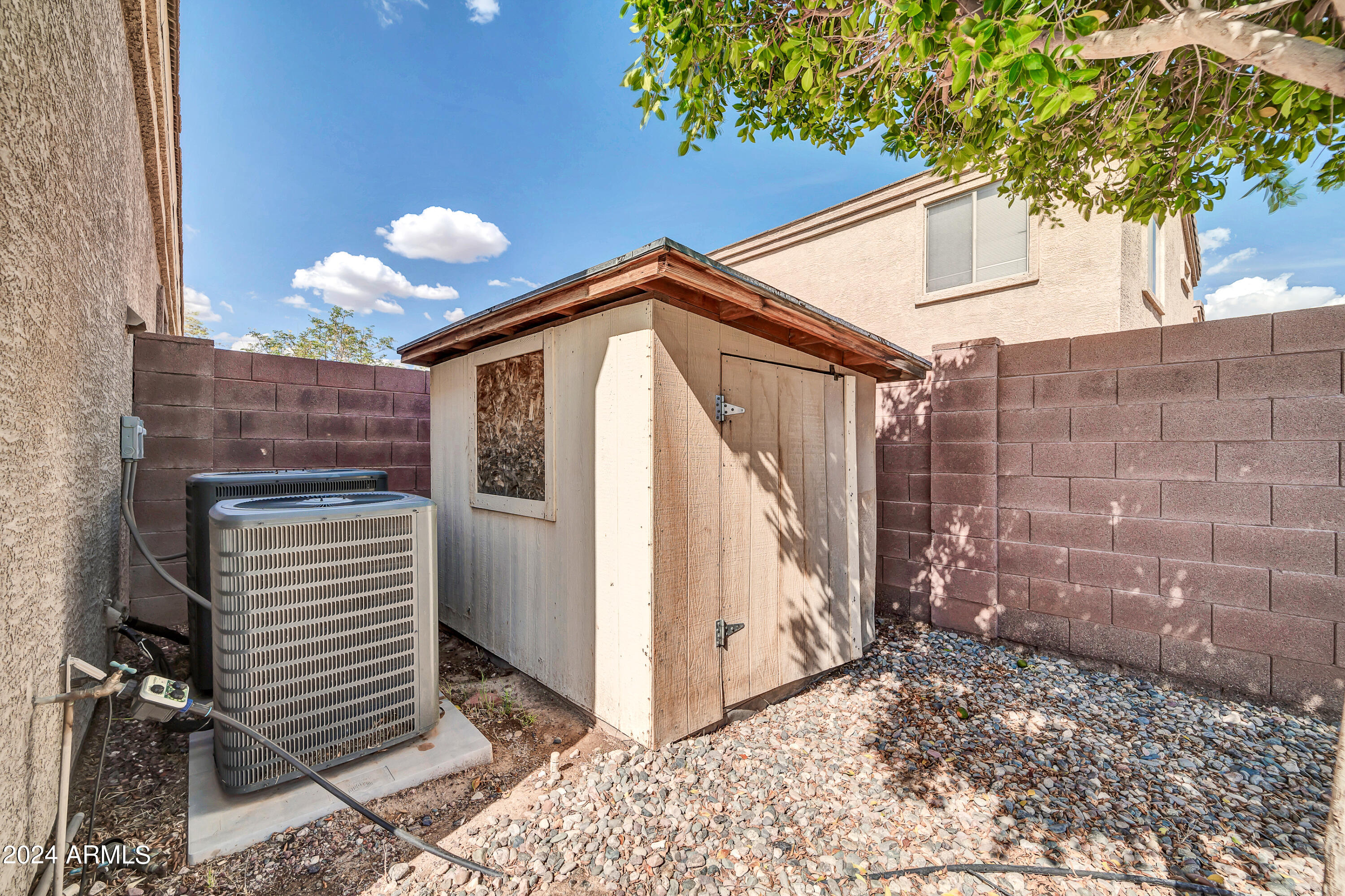 23013 W KIMBERLY Drive