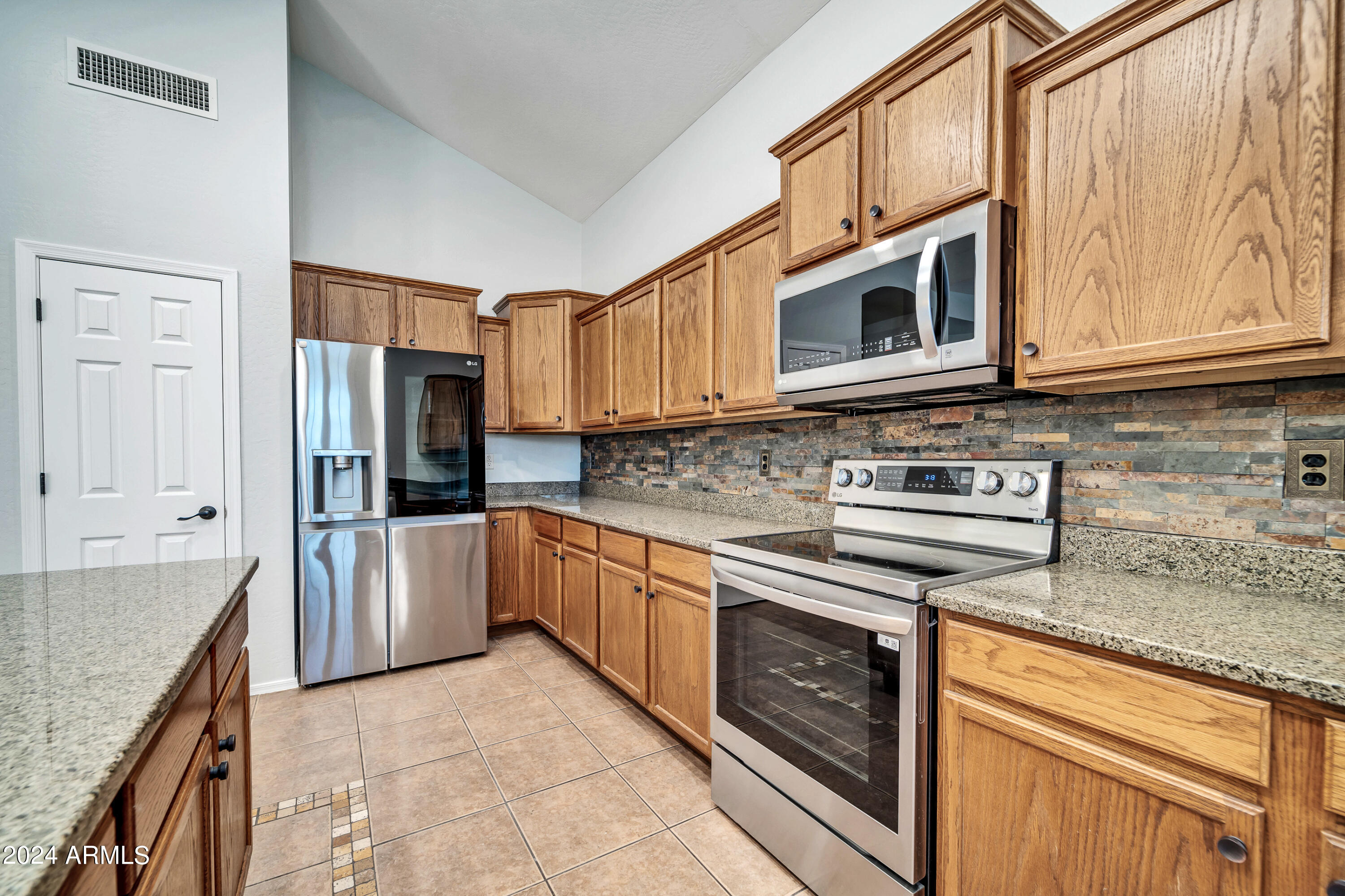 23013 W KIMBERLY Drive