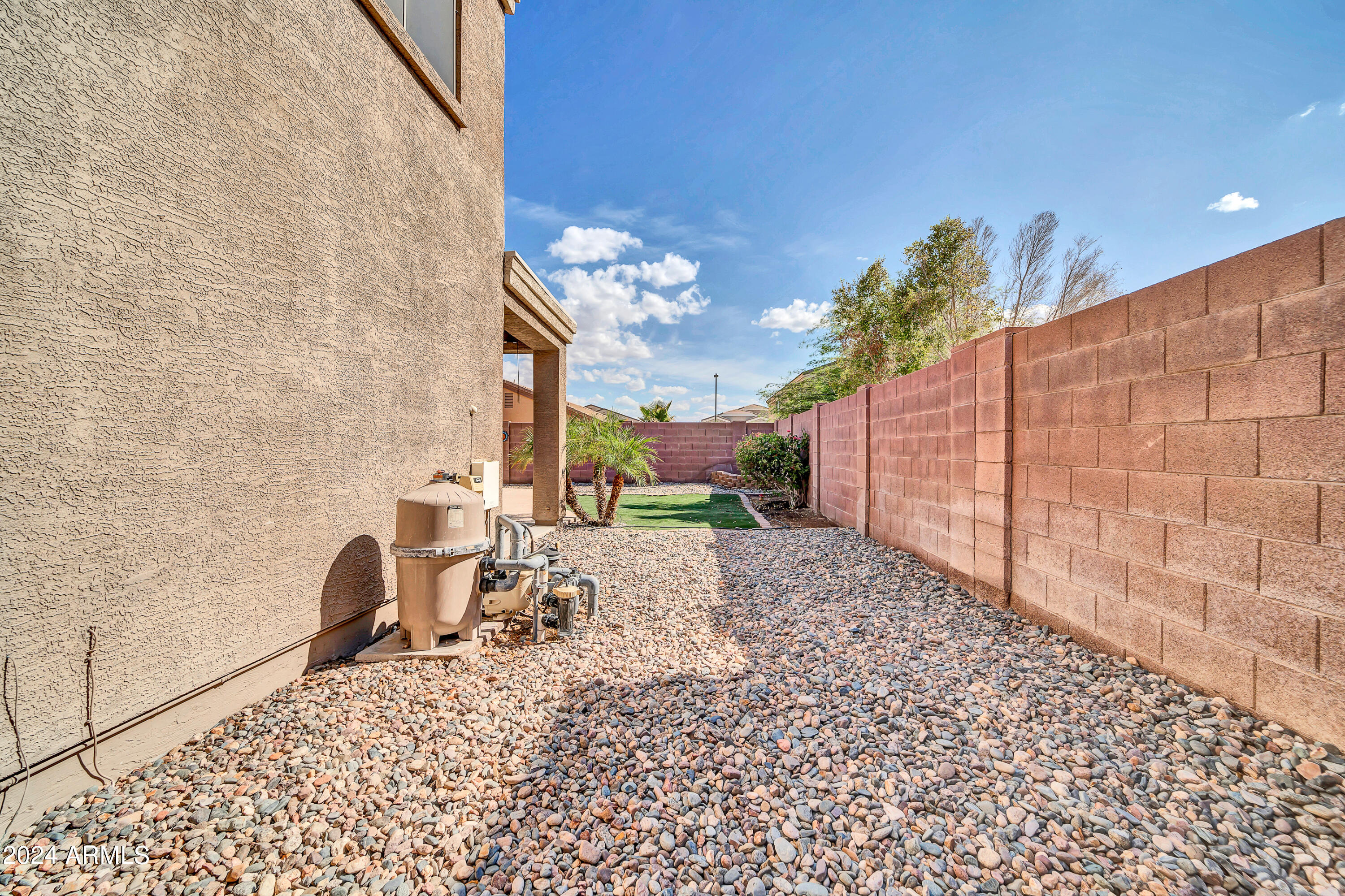23013 W KIMBERLY Drive