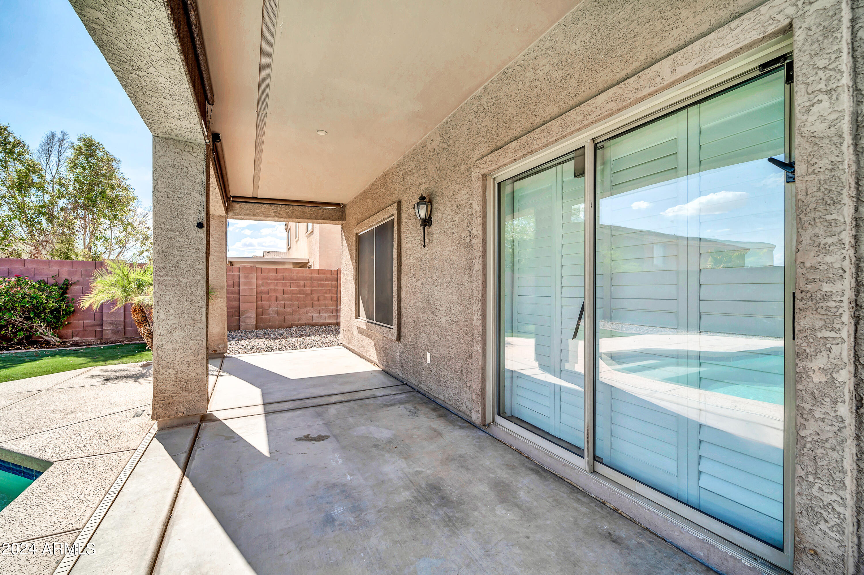 23013 W KIMBERLY Drive