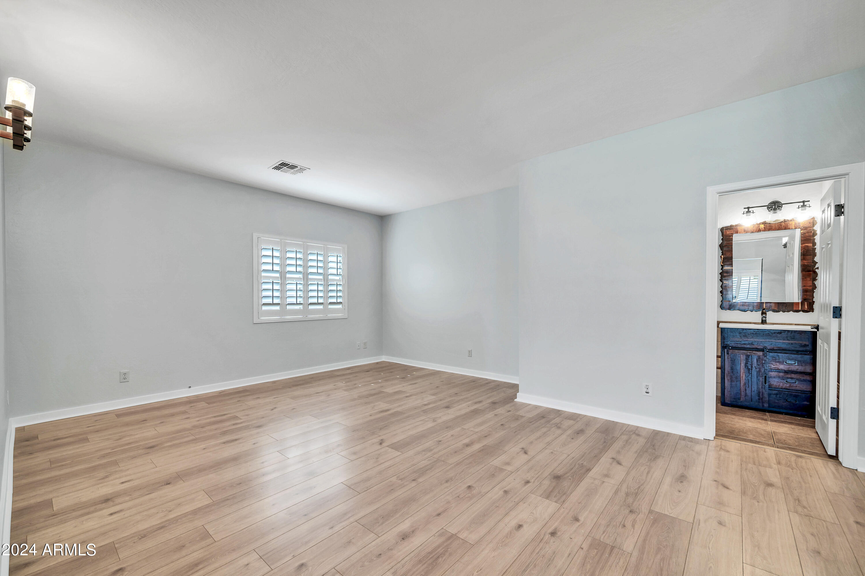 23013 W KIMBERLY Drive