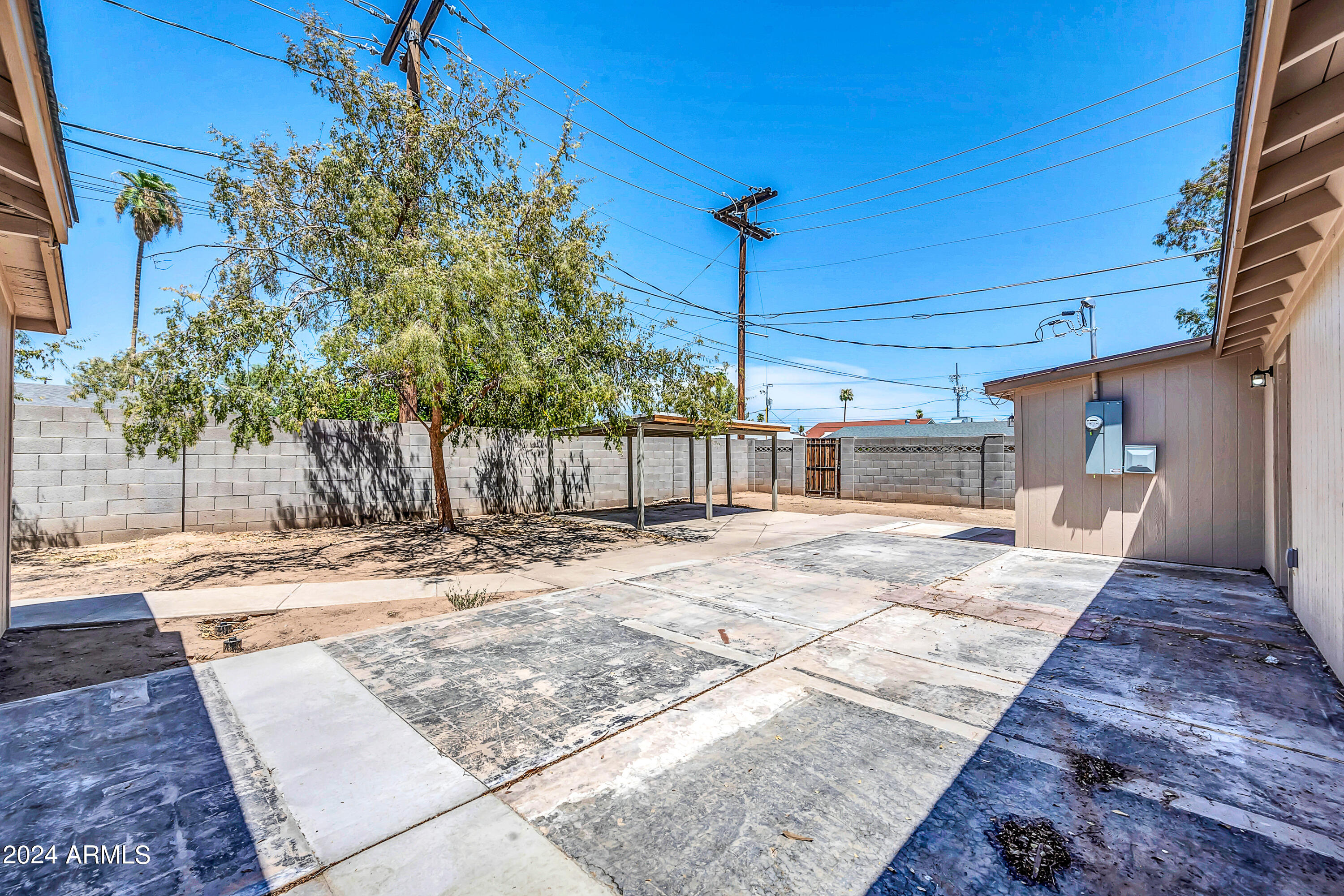 2902 W CACTUS Road