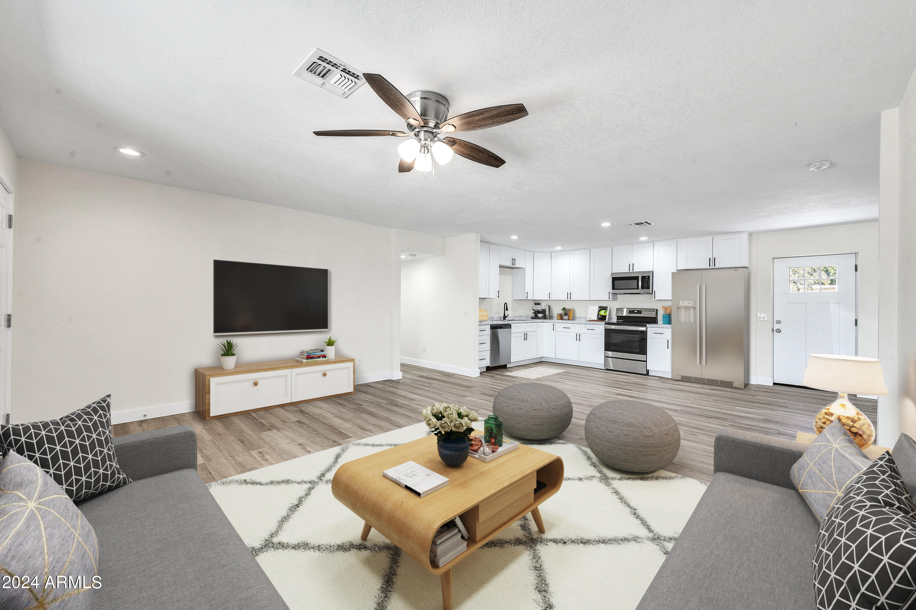 2902 W CACTUS Road