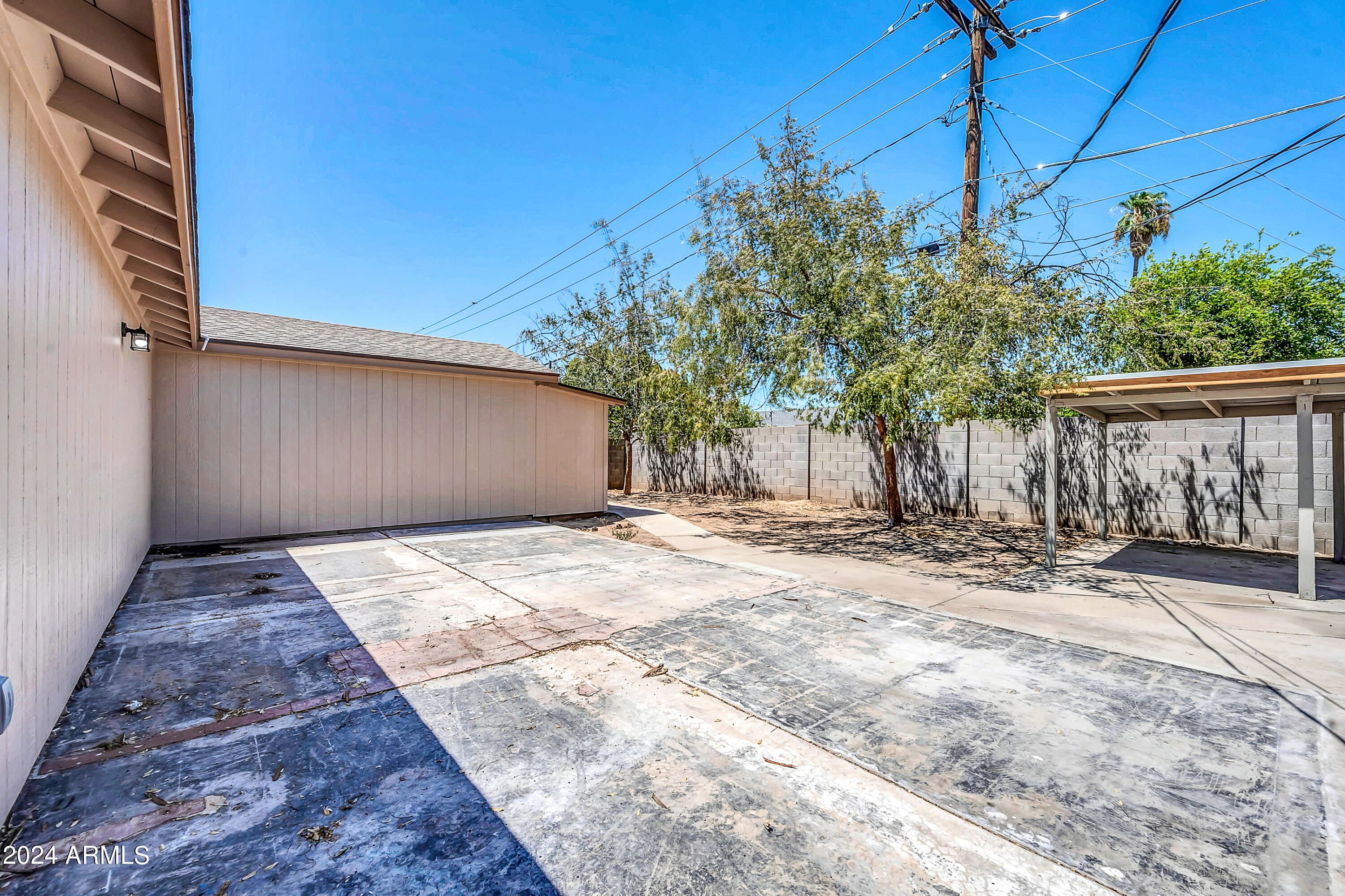 2902 W CACTUS Road