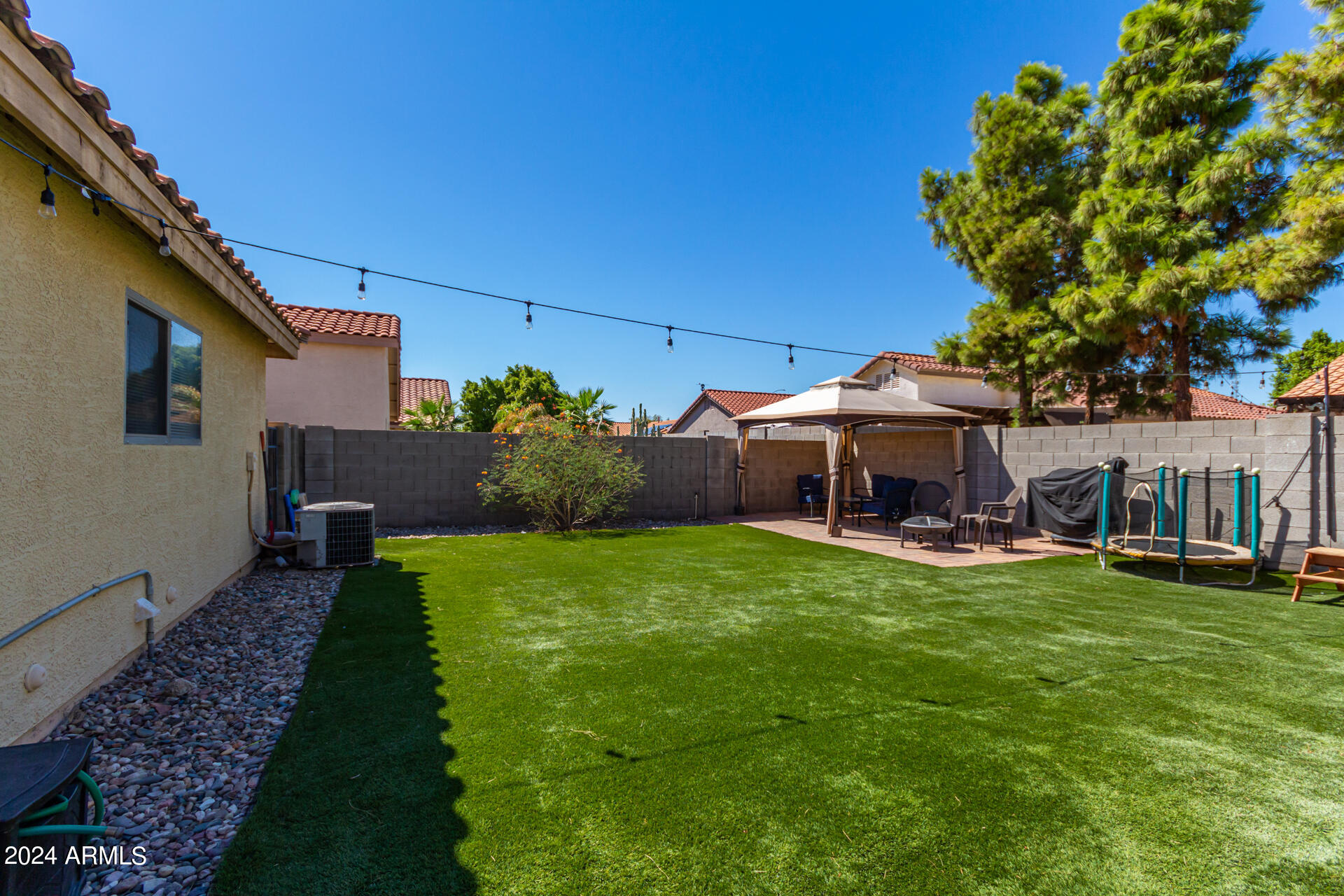 11264 E SUNLAND Avenue