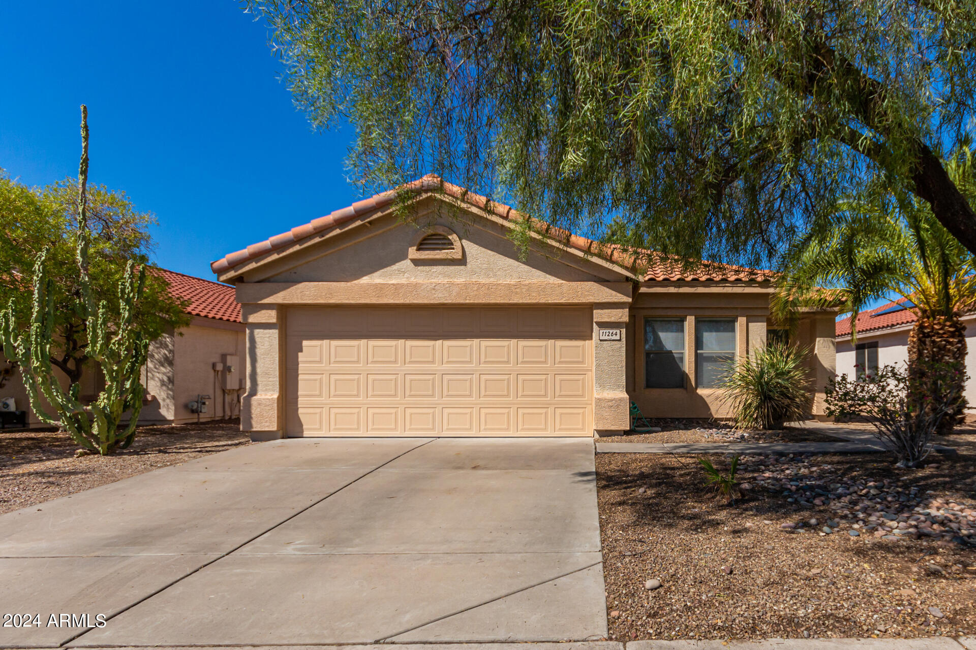11264 E SUNLAND Avenue
