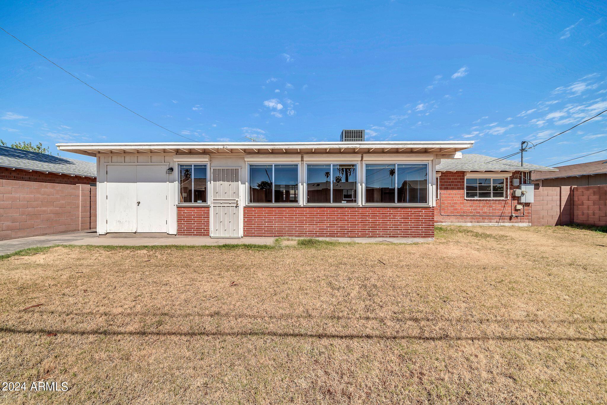 3823 W KEIM Drive