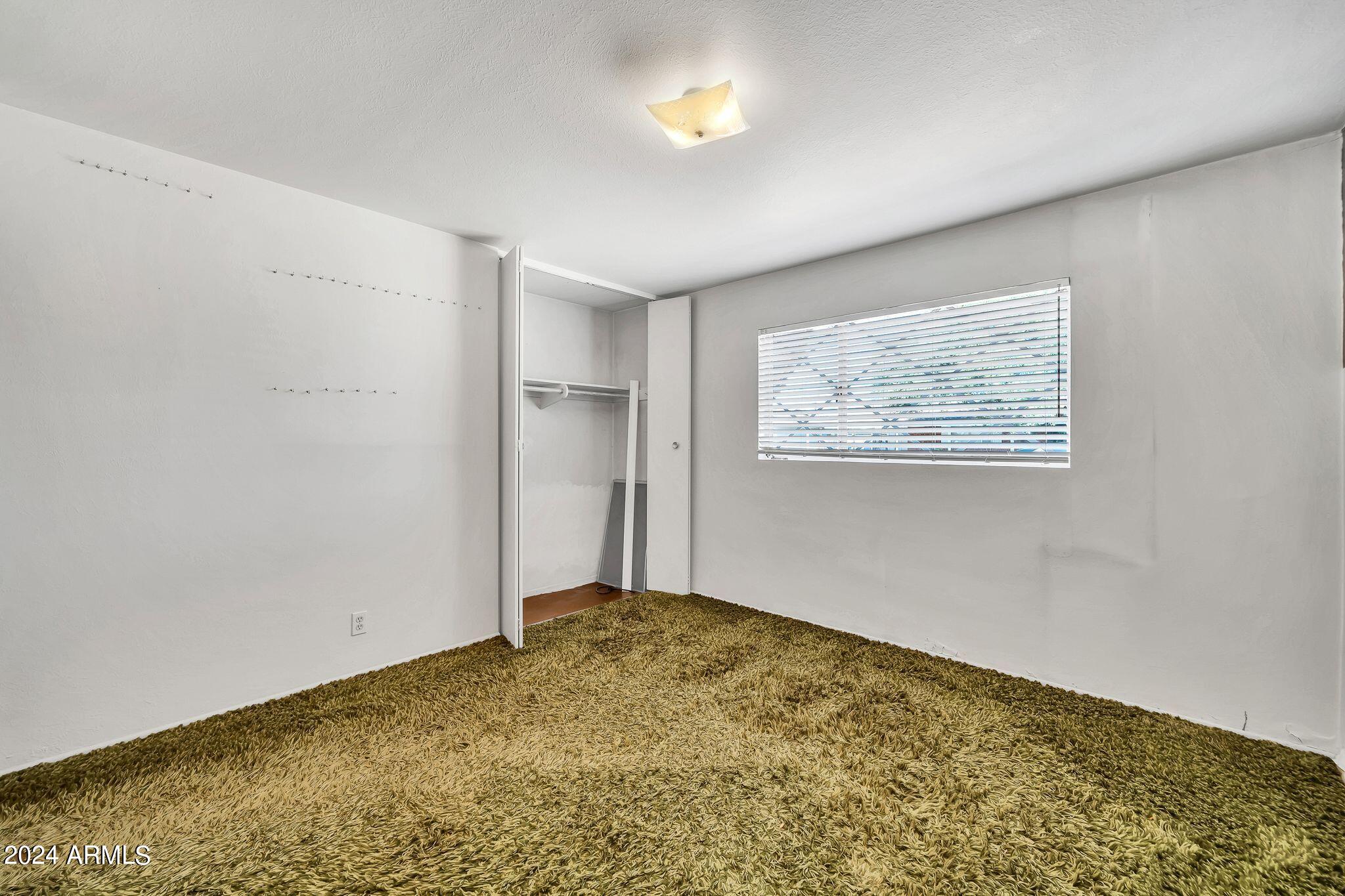 3823 W KEIM Drive