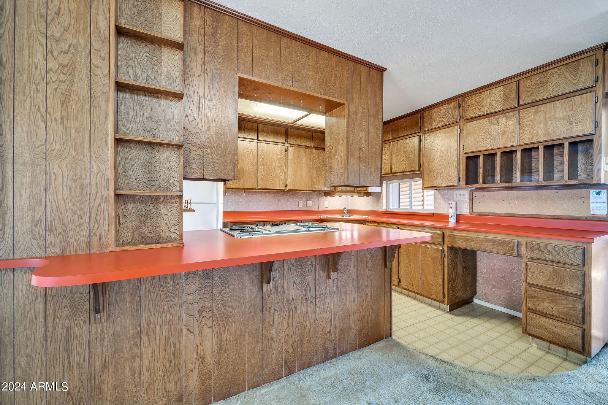 3823 W KEIM Drive