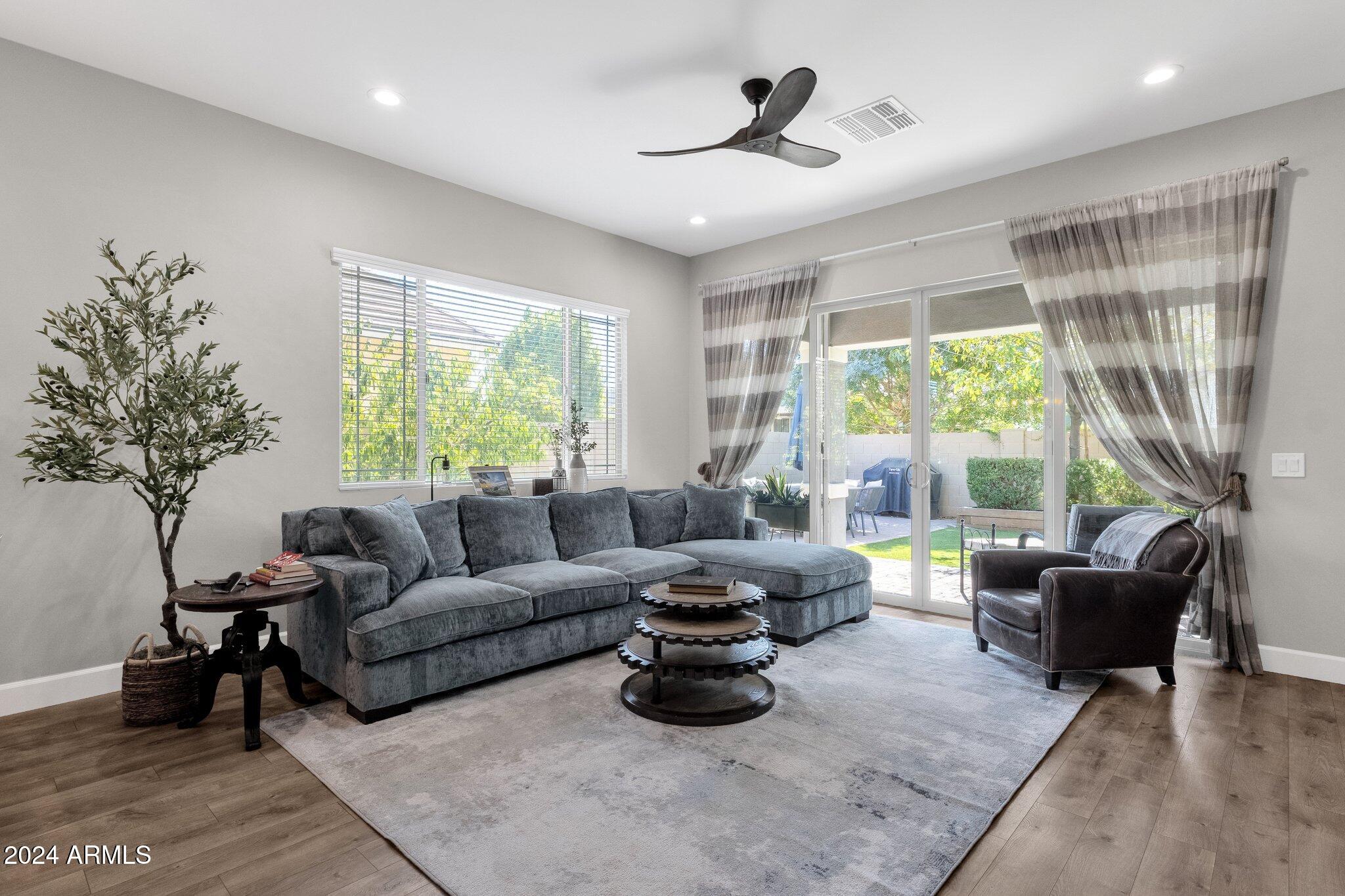 3055 E AUSTIN Drive