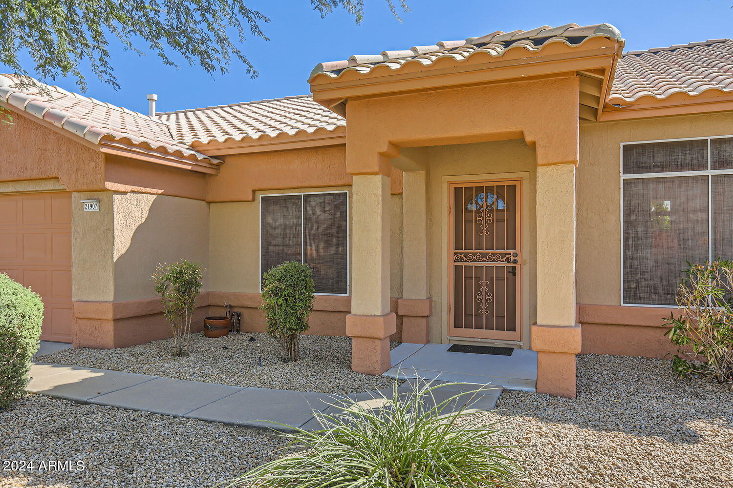 21907 N VIA ARNOLDO
