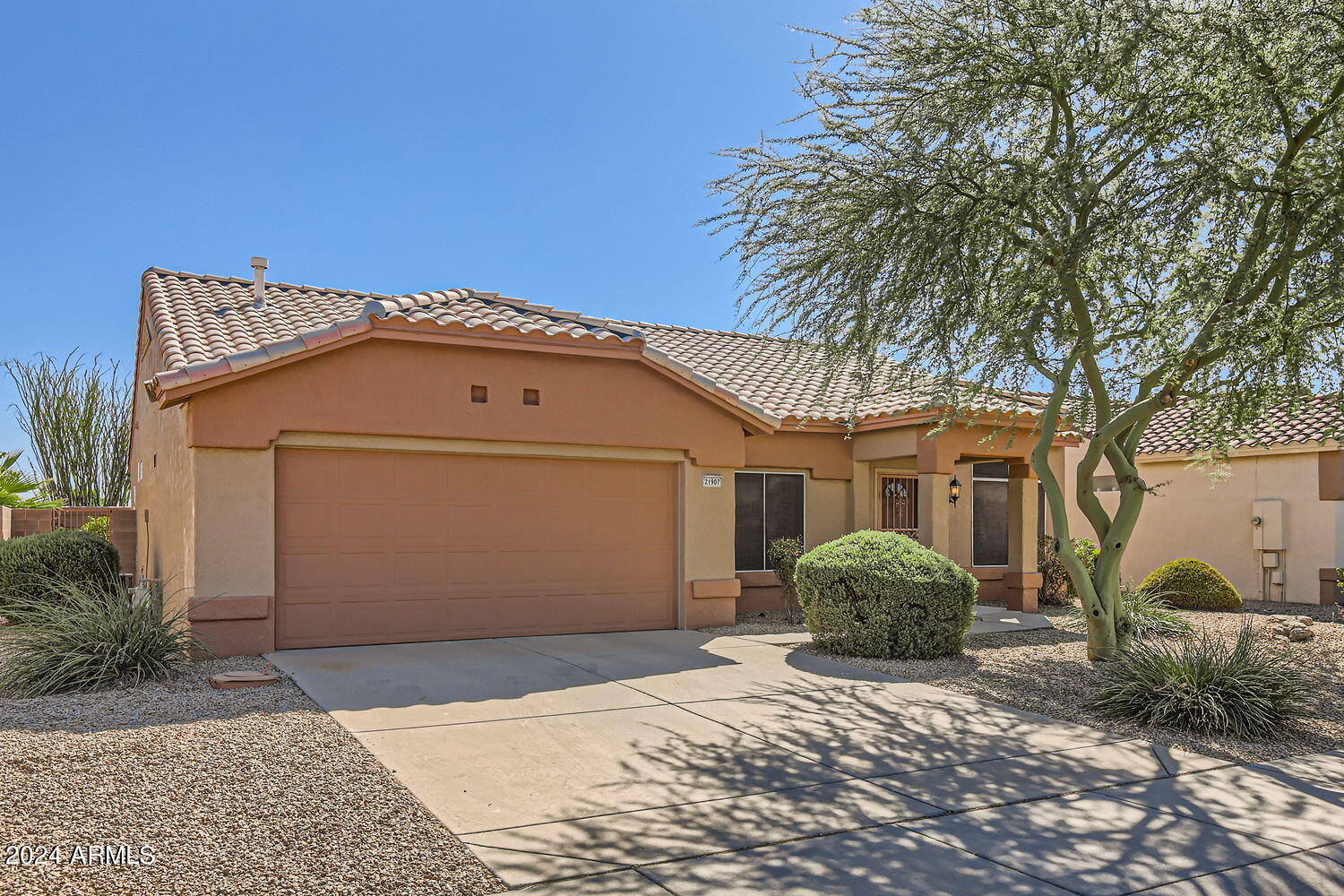 21907 N VIA ARNOLDO