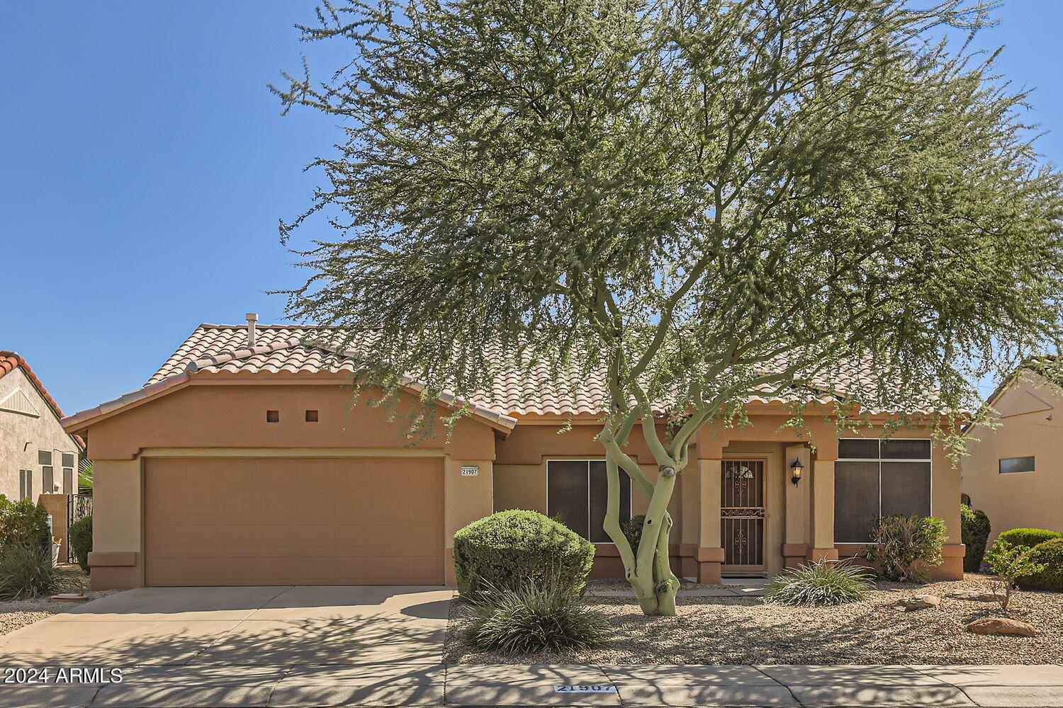 21907 N VIA ARNOLDO