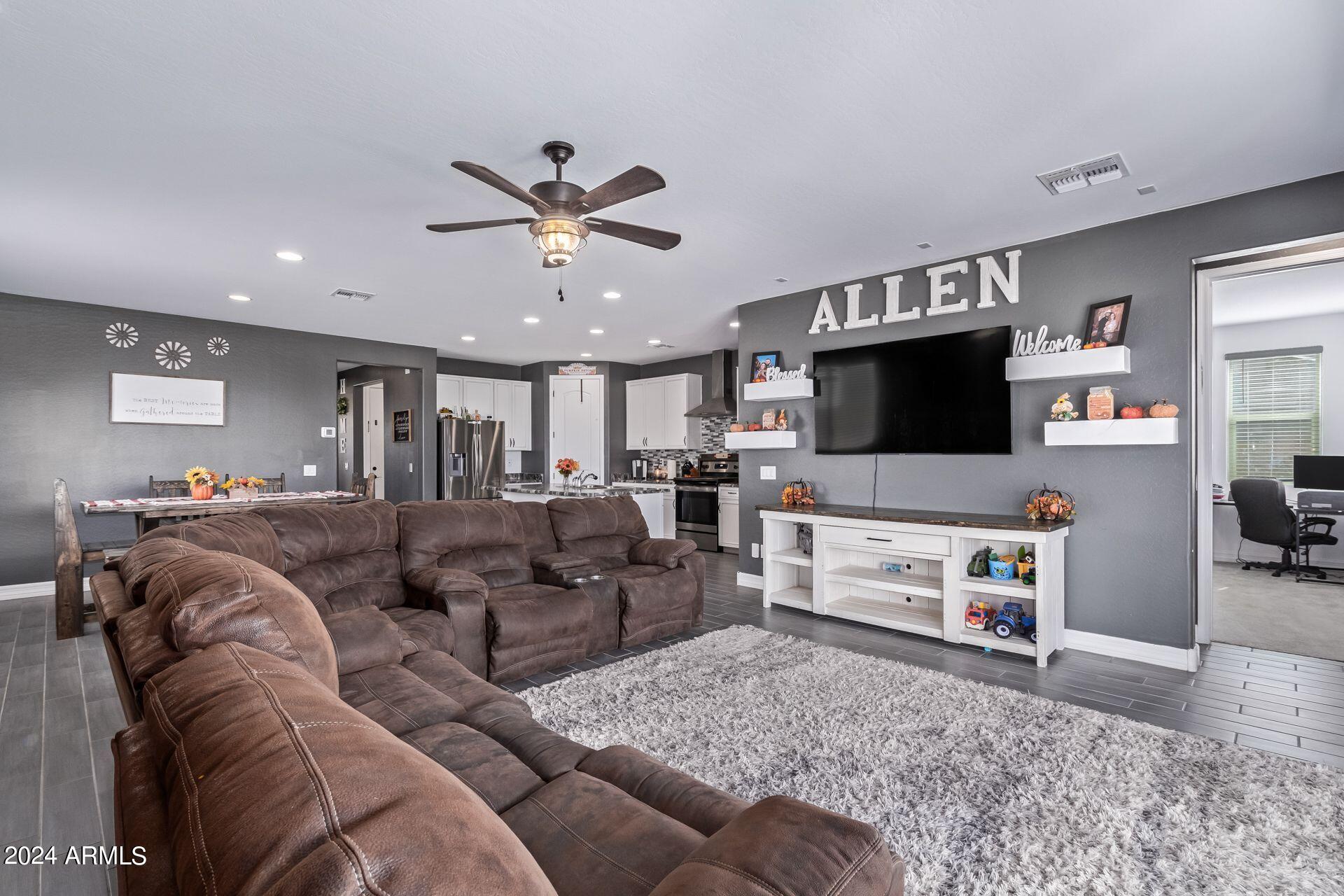 24624 N SEED Road