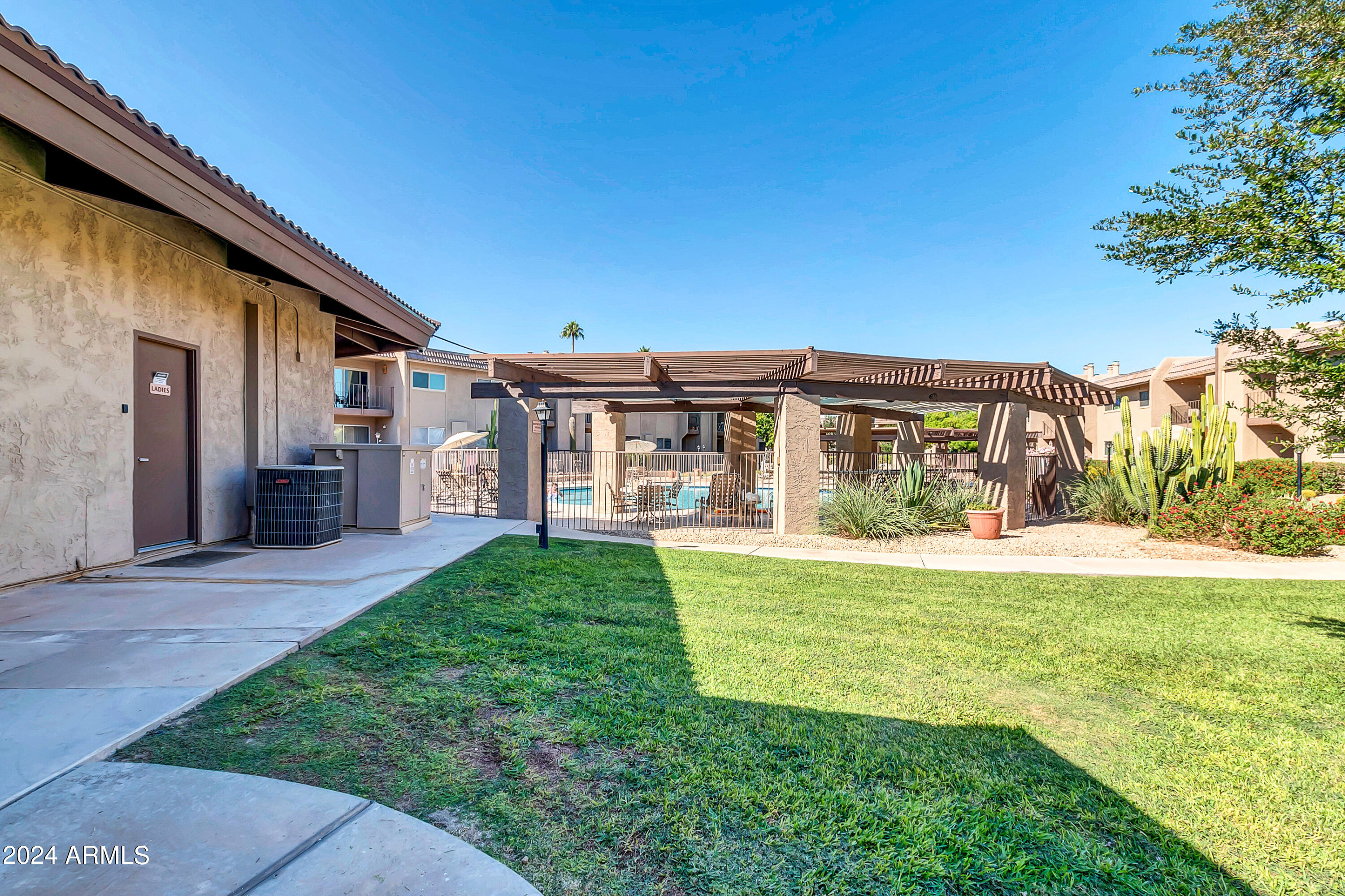 7430 E CHAPARRAL Road, 215A