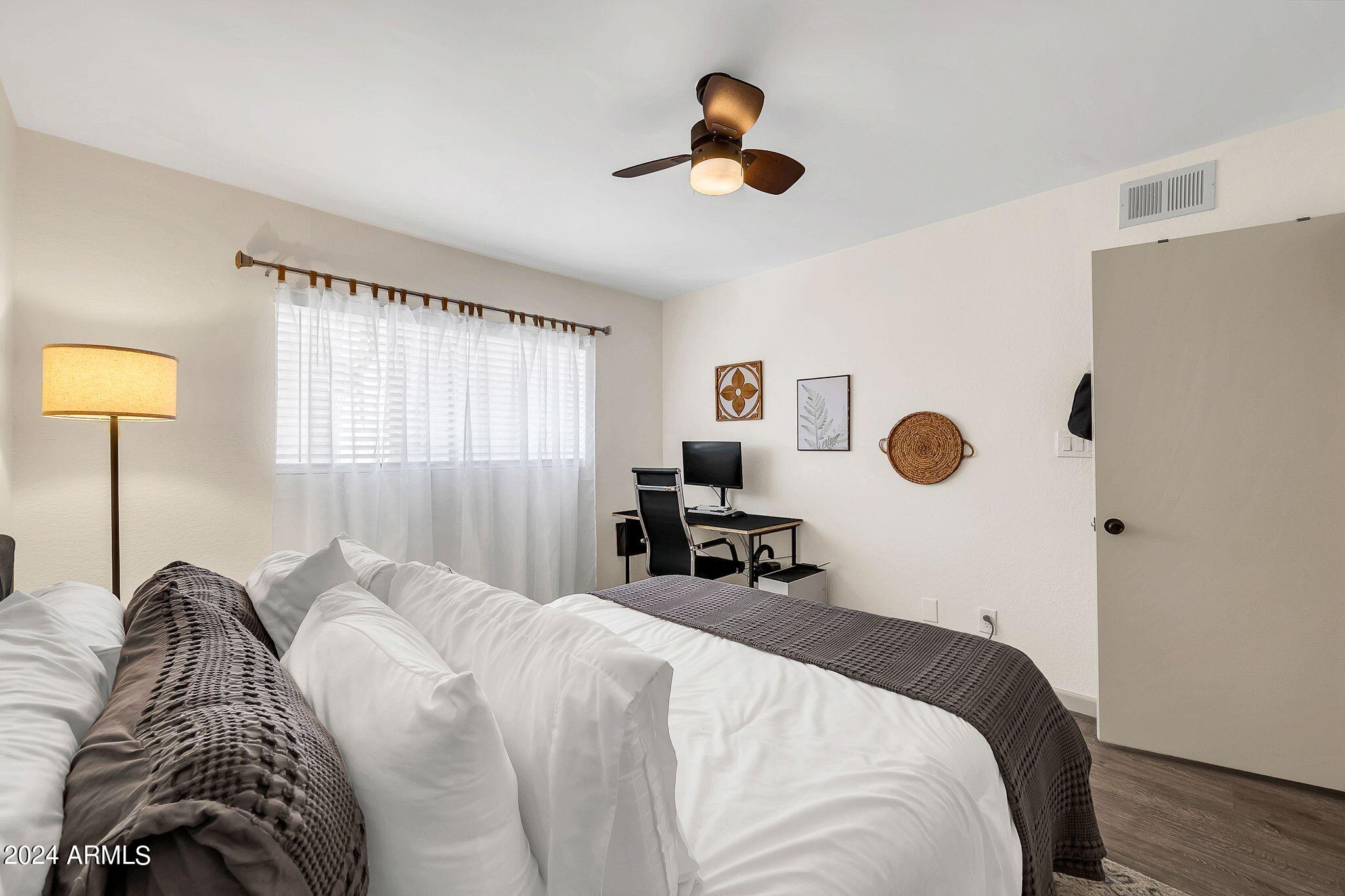 7430 E CHAPARRAL Road, 215A