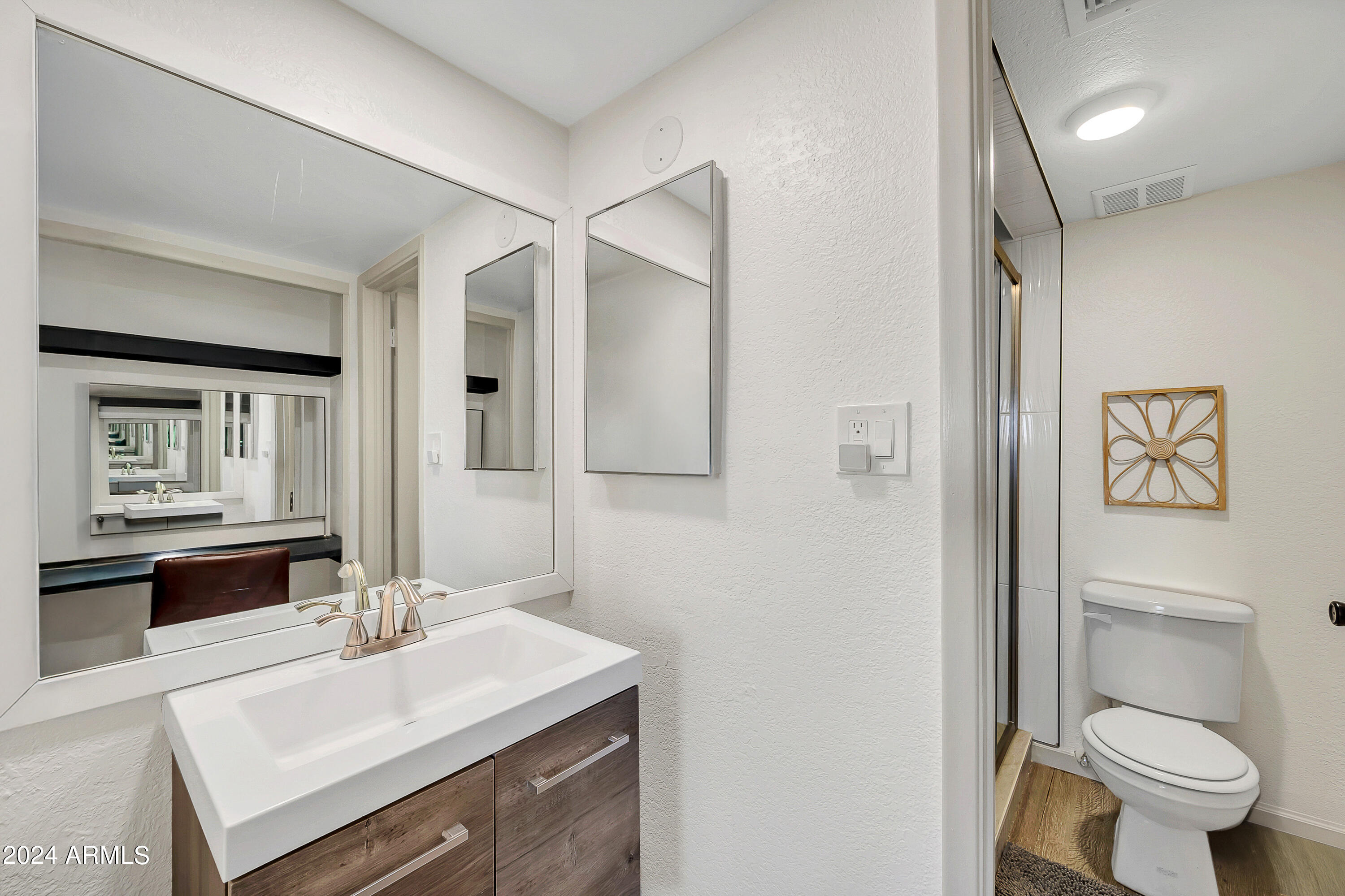 7430 E CHAPARRAL Road, 215A